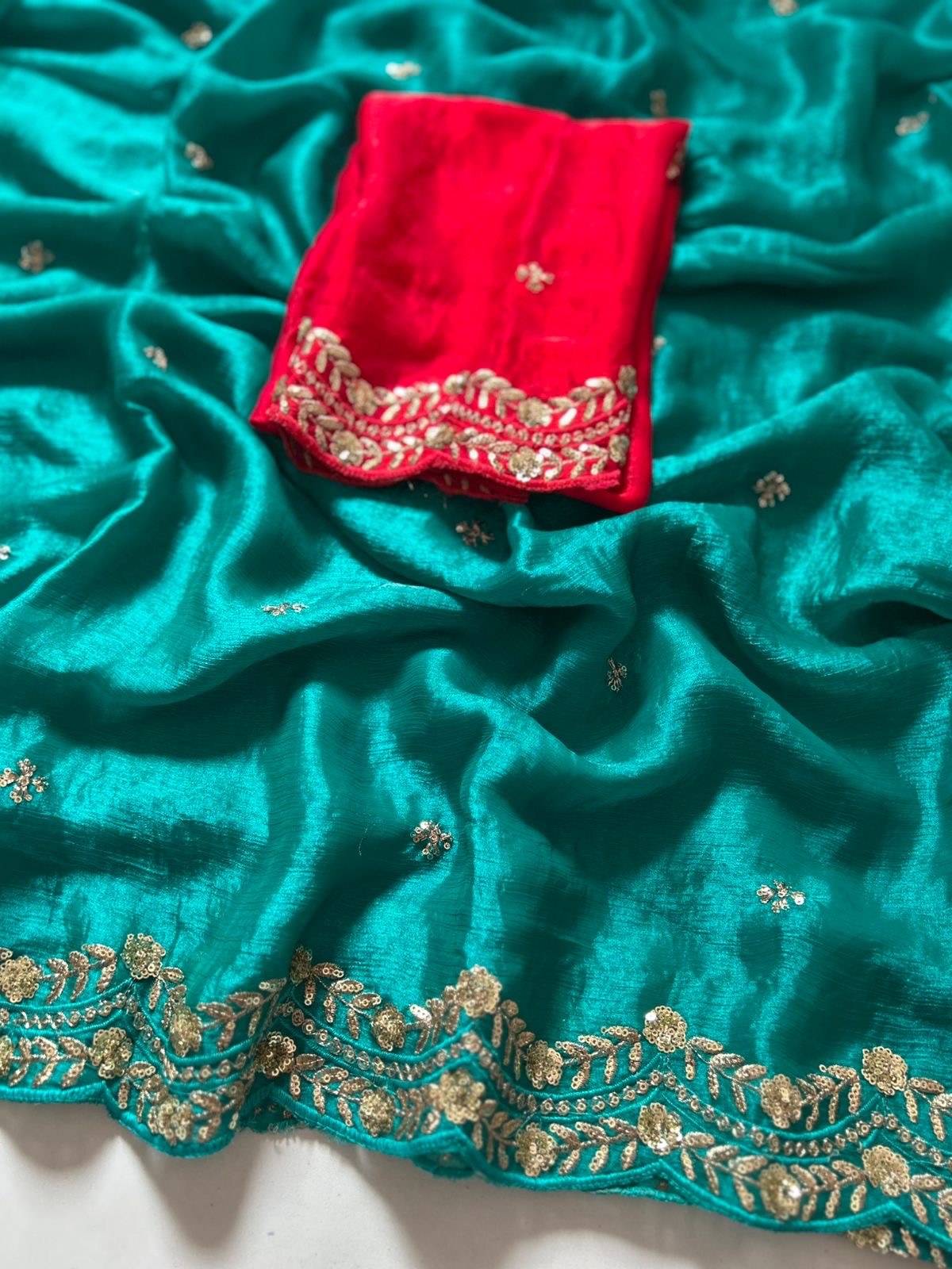 Neon Noor Saree