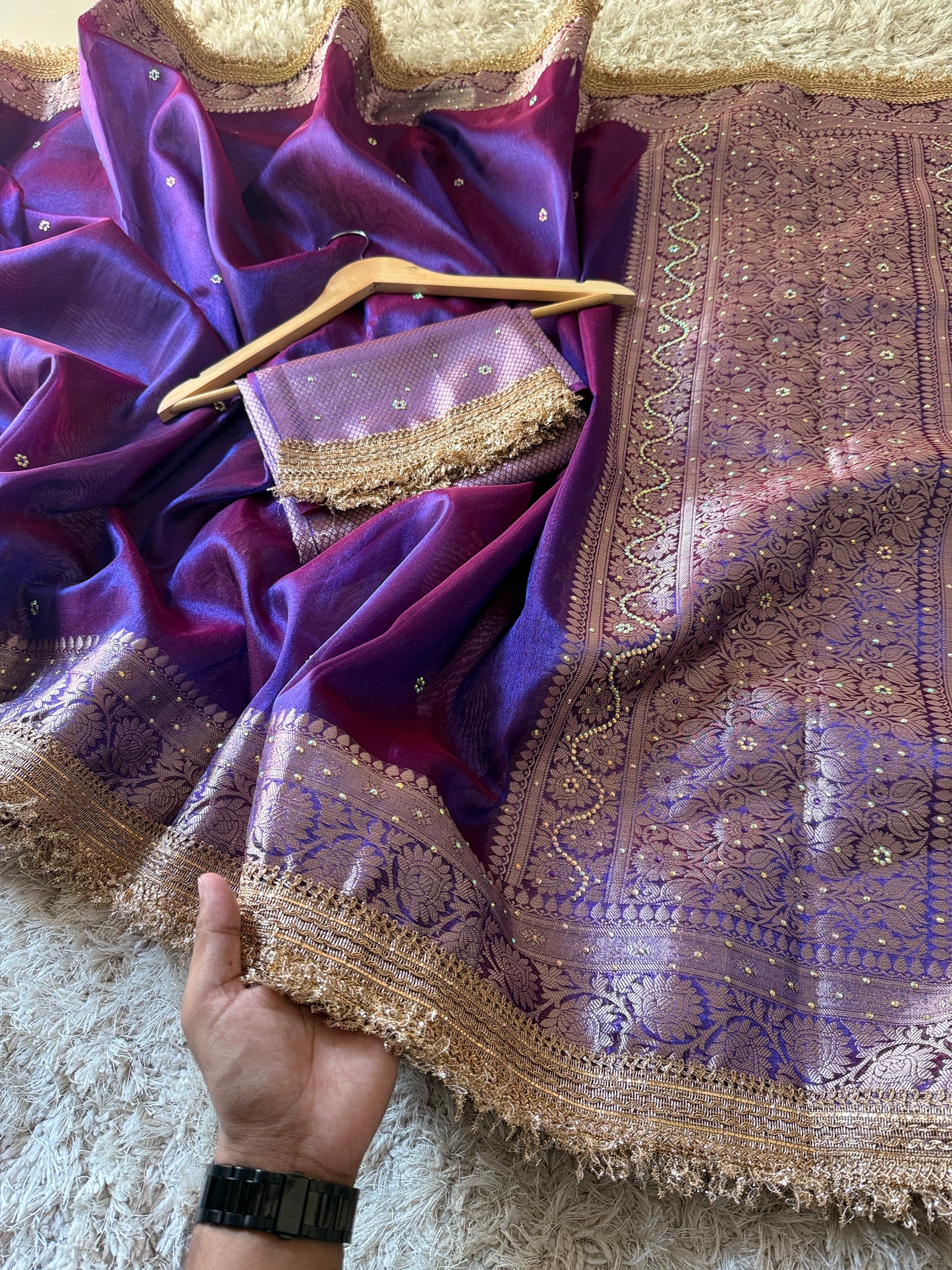 Sunehri Saaz(Purple)