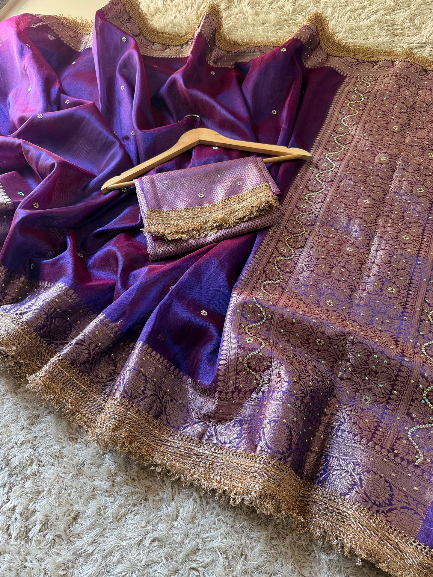 Sunehri Saaz(Purple)