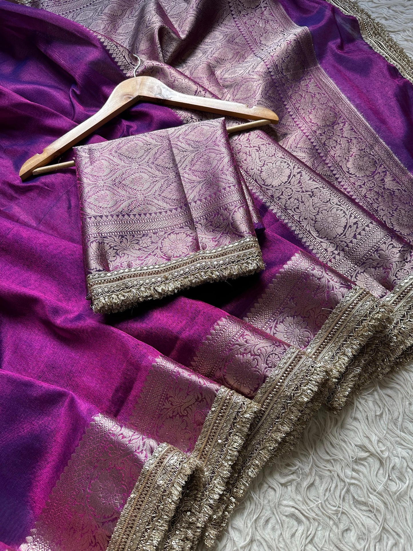 Sunehri Gul(Royal Purple)