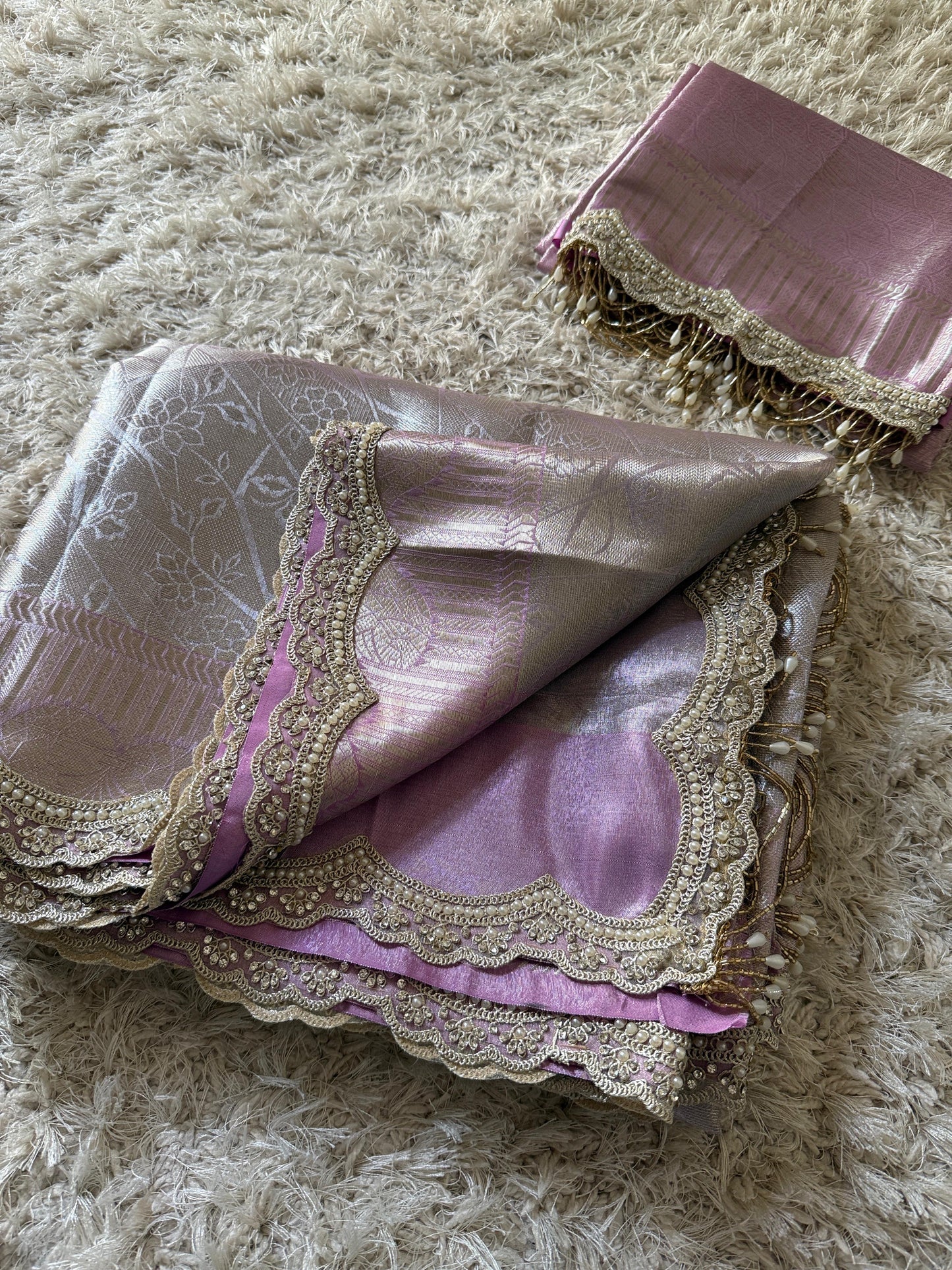 Moti Resham Banarasi Saree
