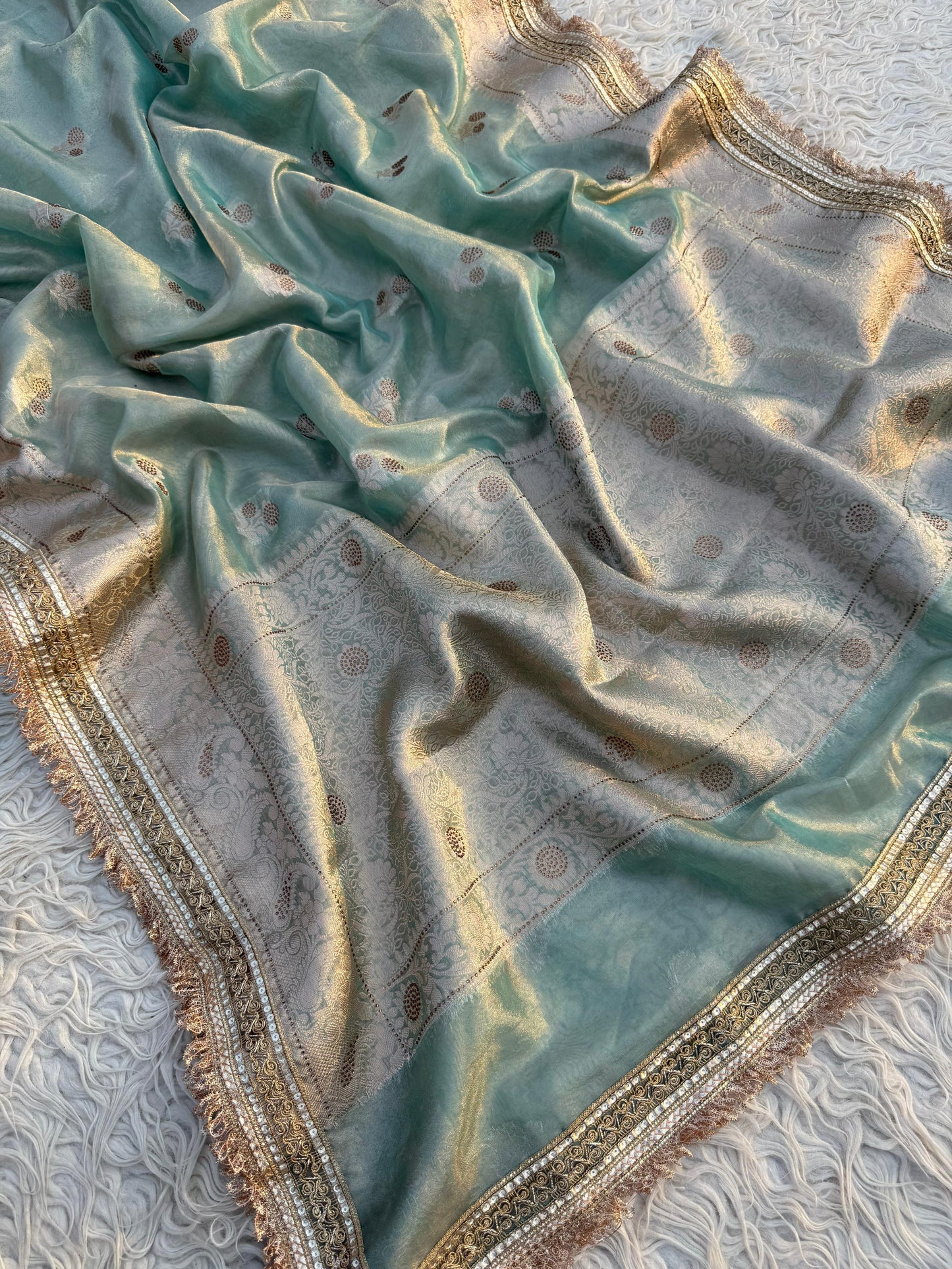 Aabroo Tissue Saree