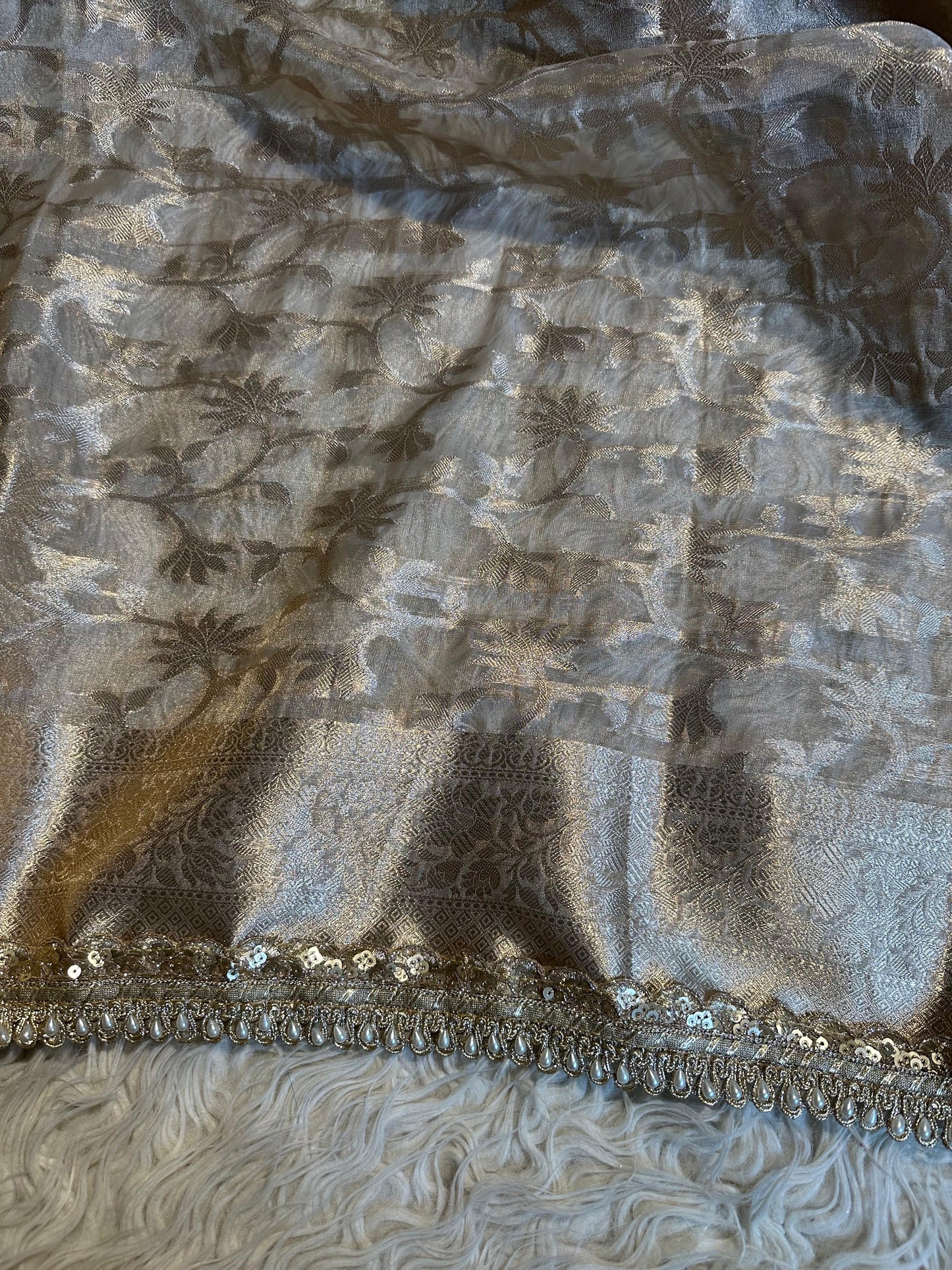Param Sundari Tissue Saree