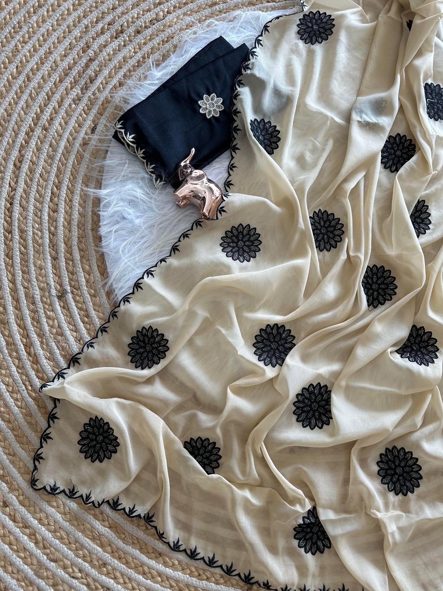 Blooming grace Saree