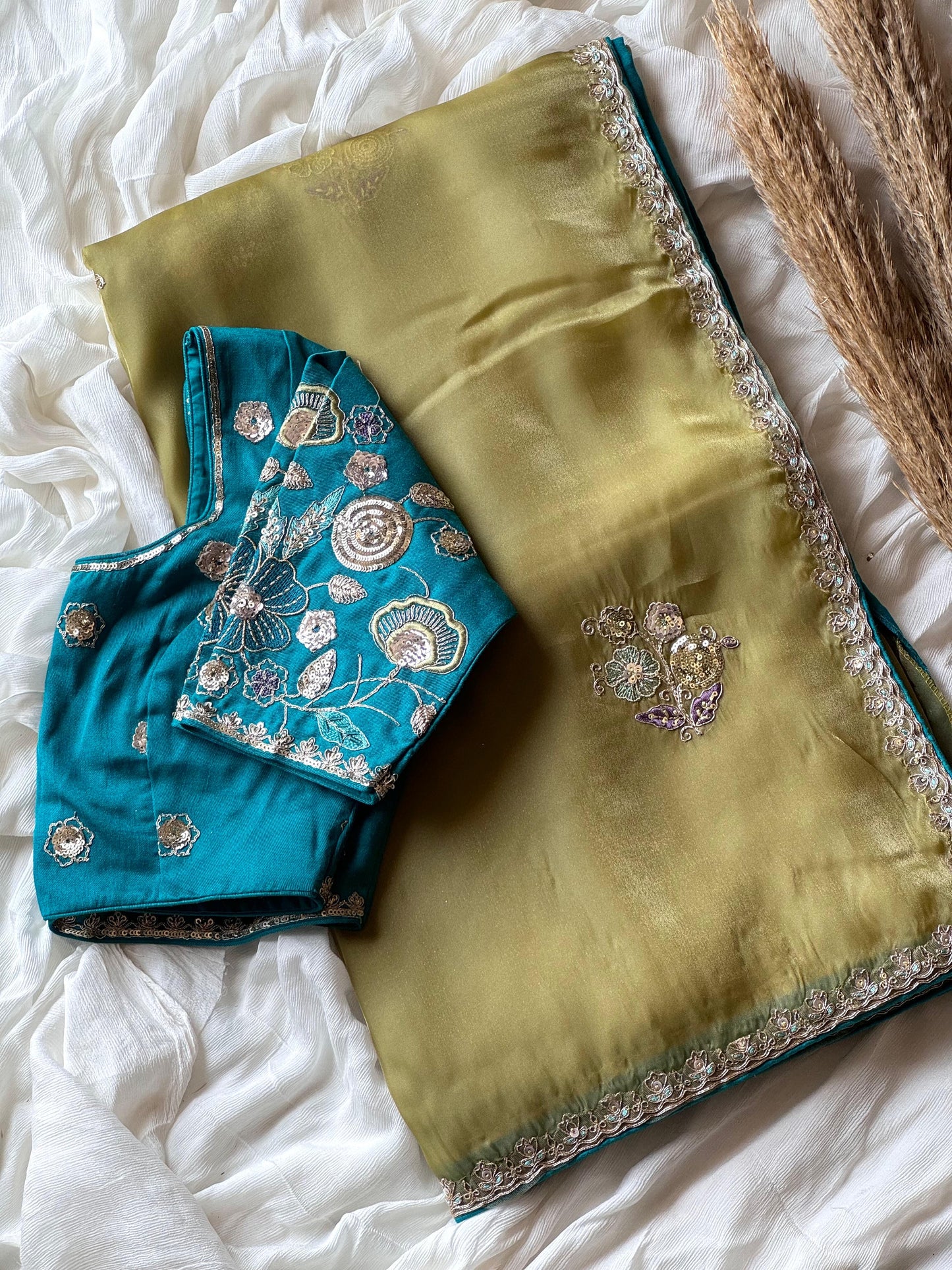 Noor e teal Saree