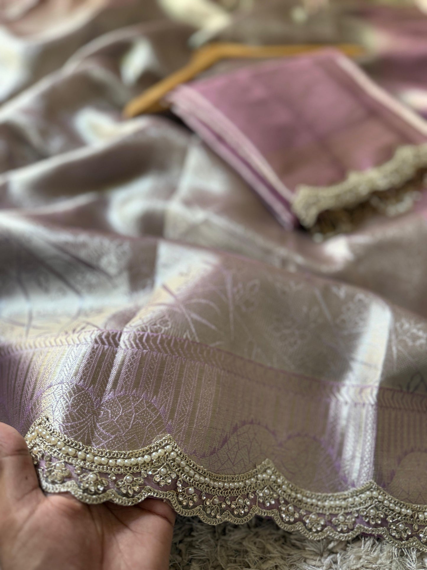 Moti Resham Banarasi Saree