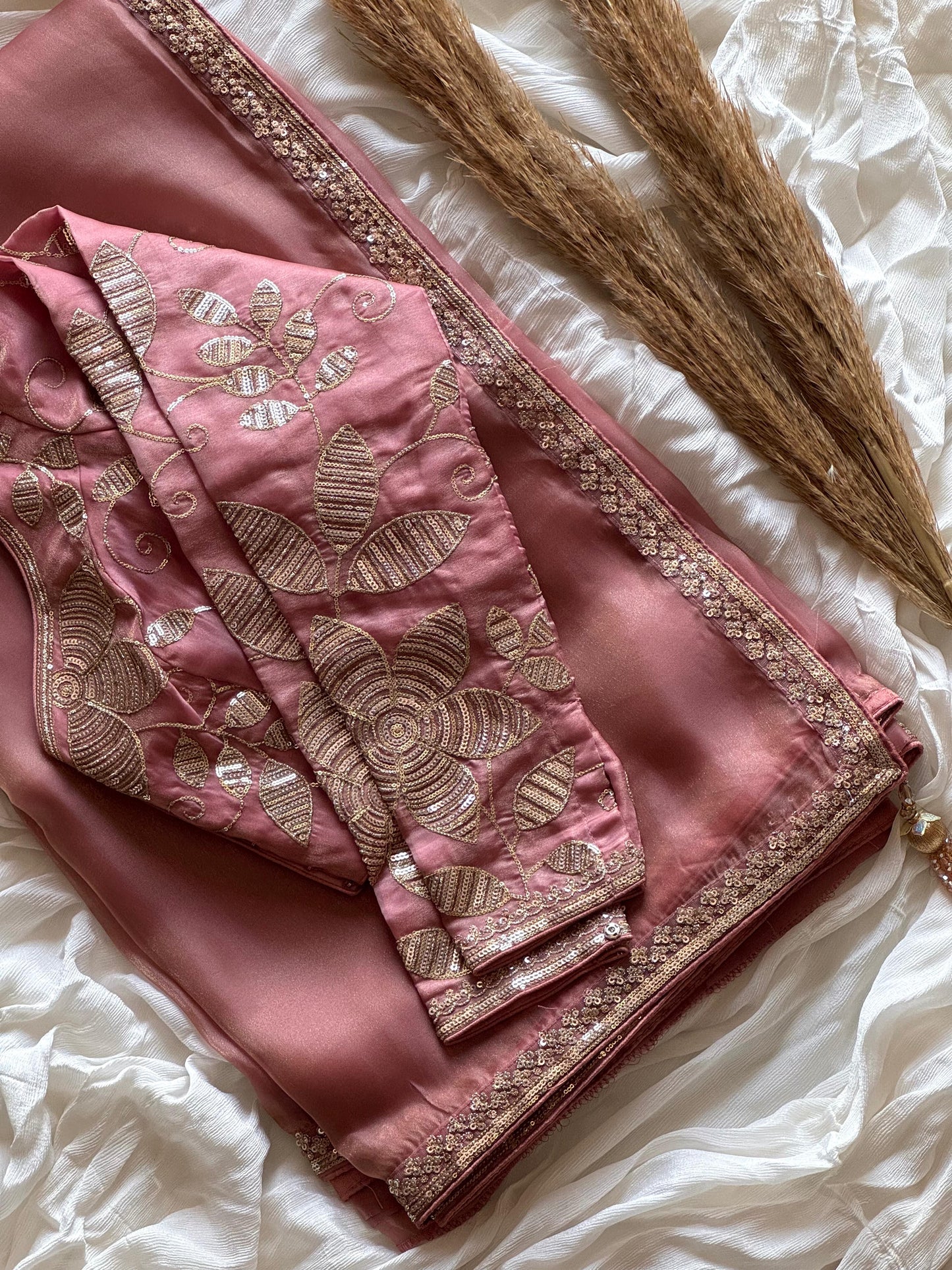 Raanisaa tissue Saree