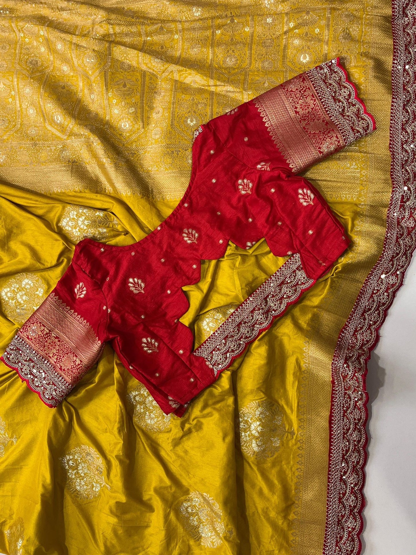 Gold Harmony Saree(Yellow)
