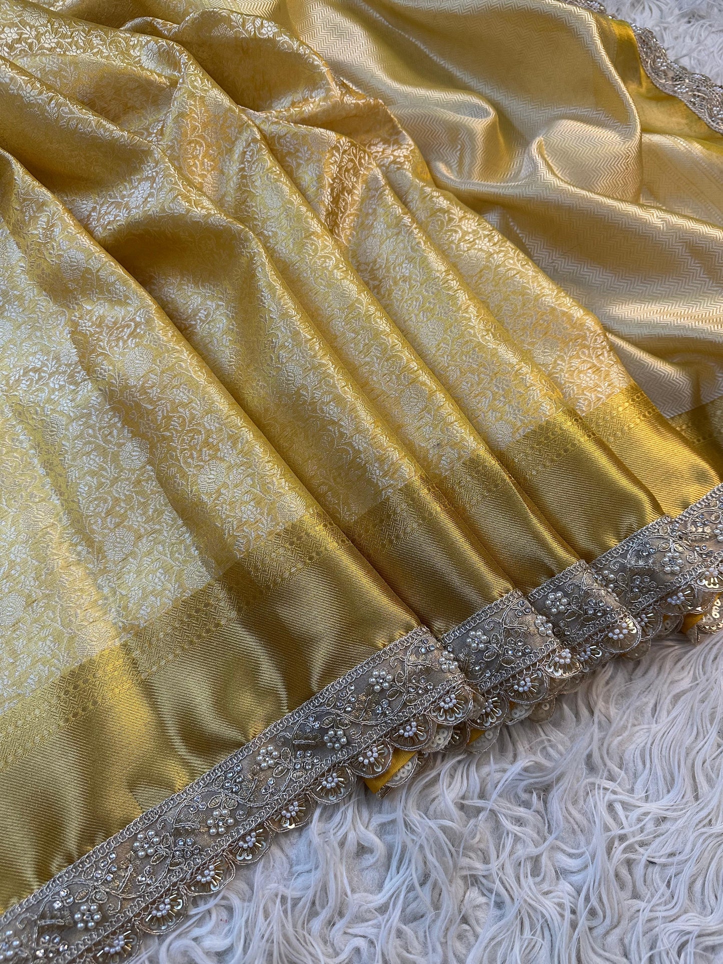 Divine Glow Saree