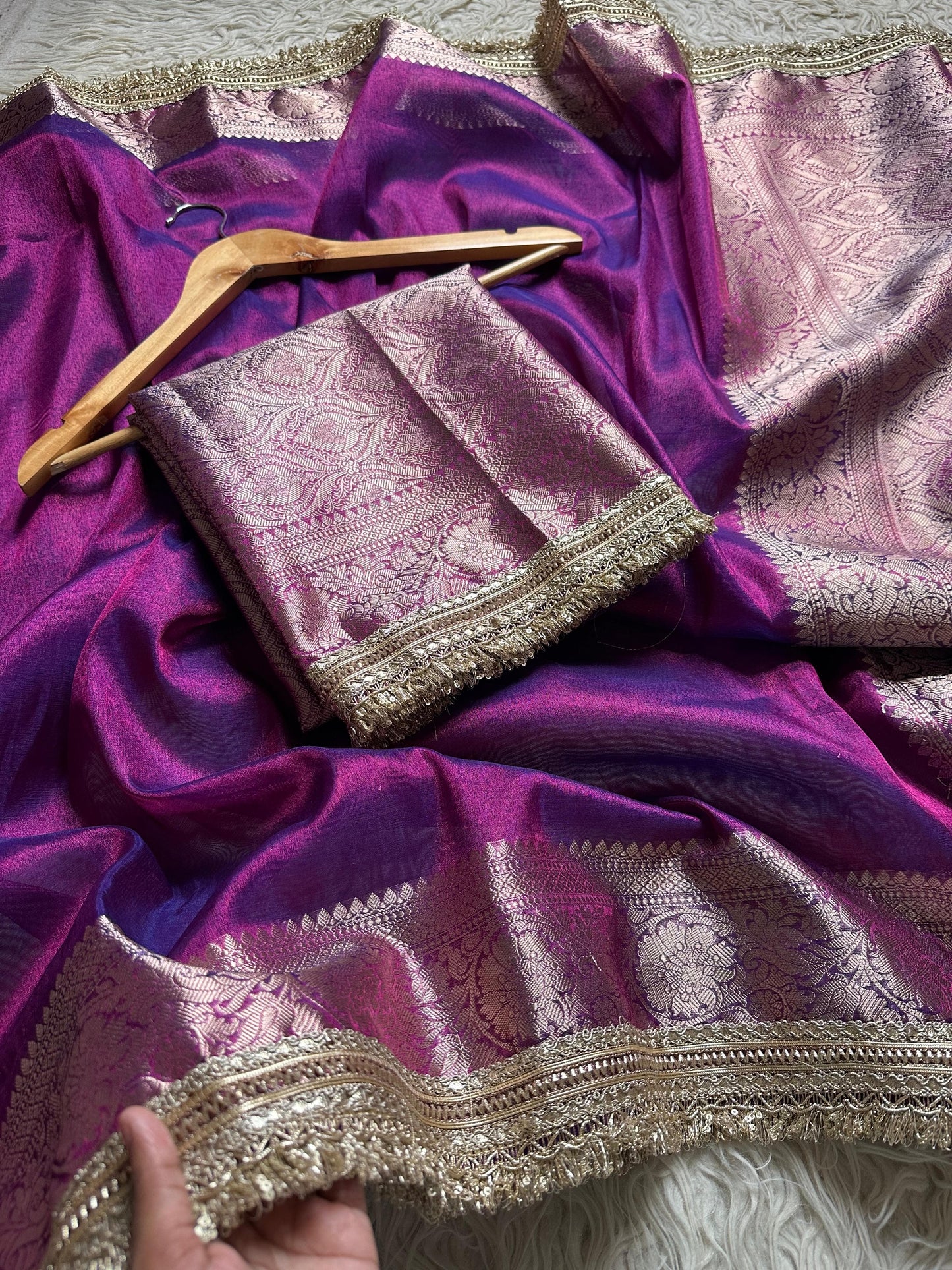 Sunehri Gul(Royal Purple)