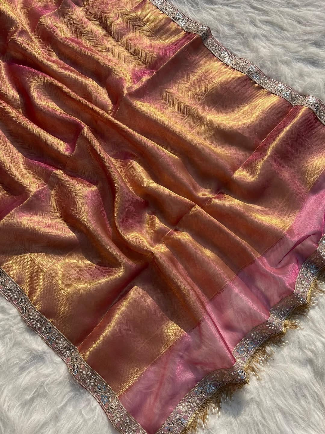 Rosewood Radiance(Magenta)