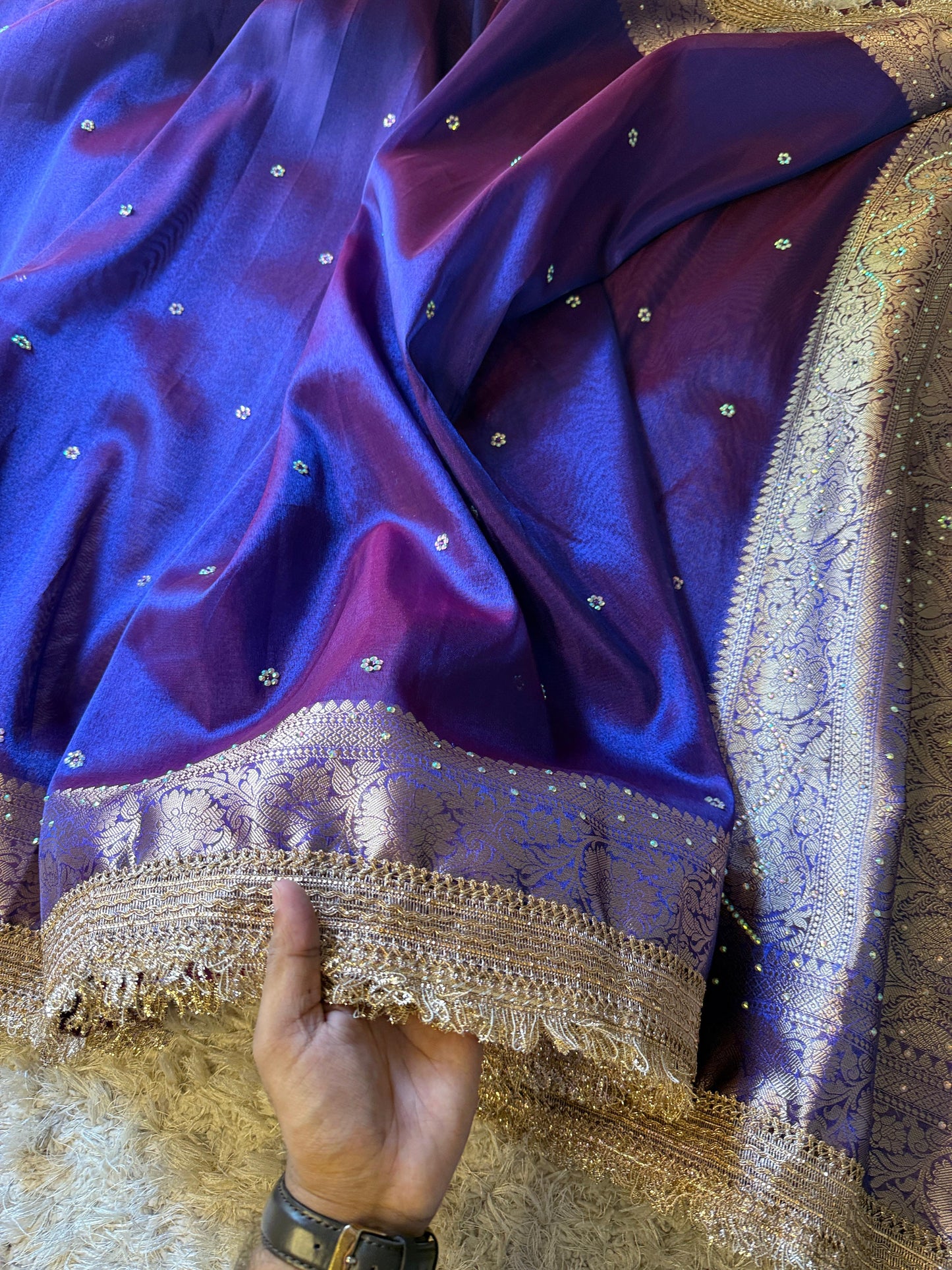 Sunehri Saaz(Blue)