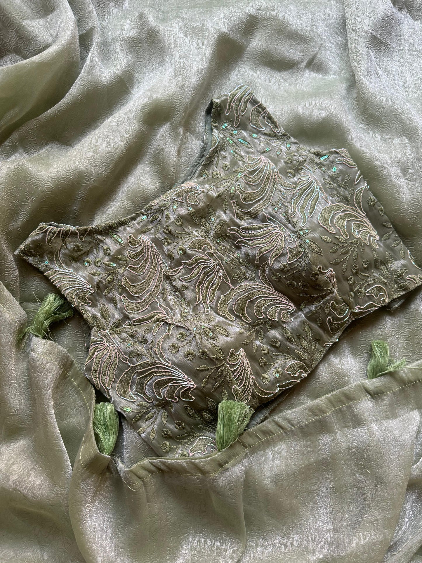 Kianaa Crush Saree(Green)