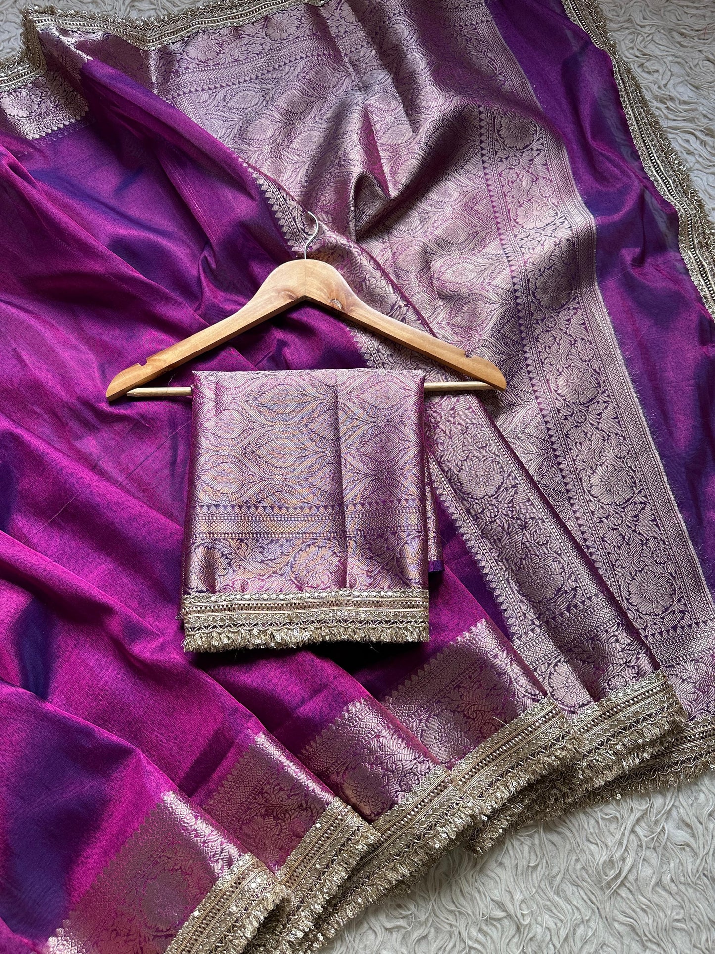 Sunehri Gul(Royal Purple)