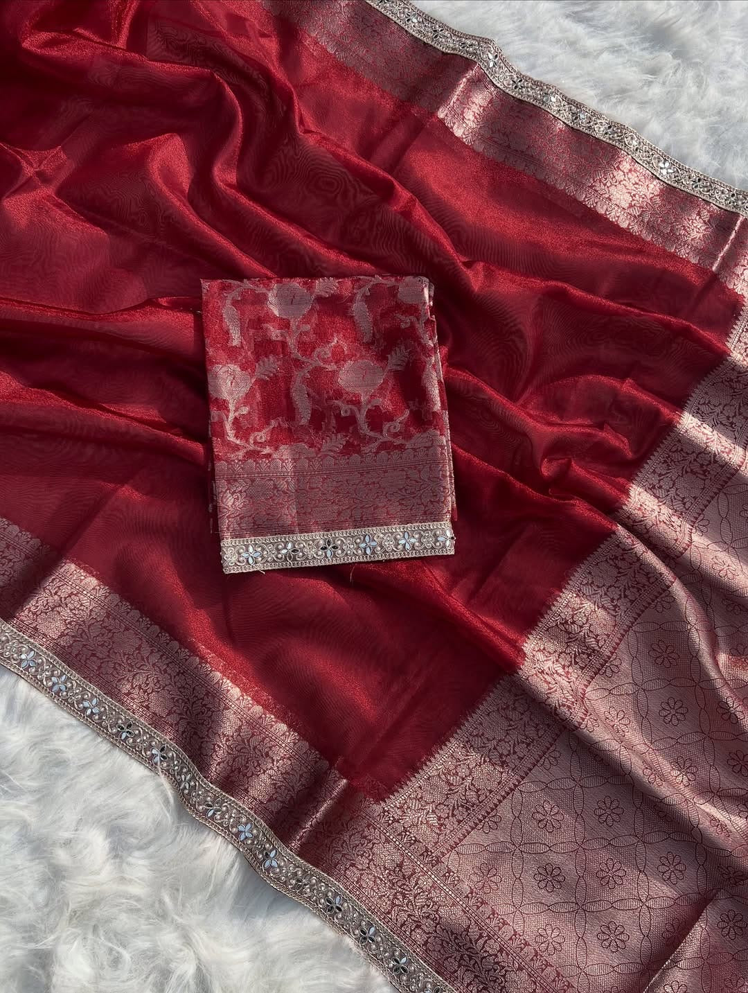 Laal Saajh Saree