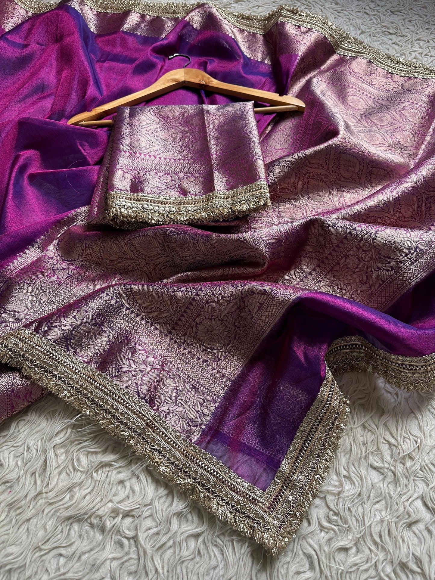 Sunehri Gul(Royal Purple)