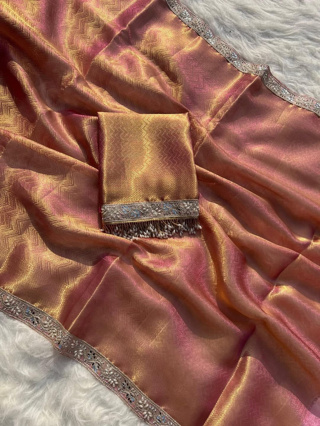 Rosewood Radiance(Magenta)