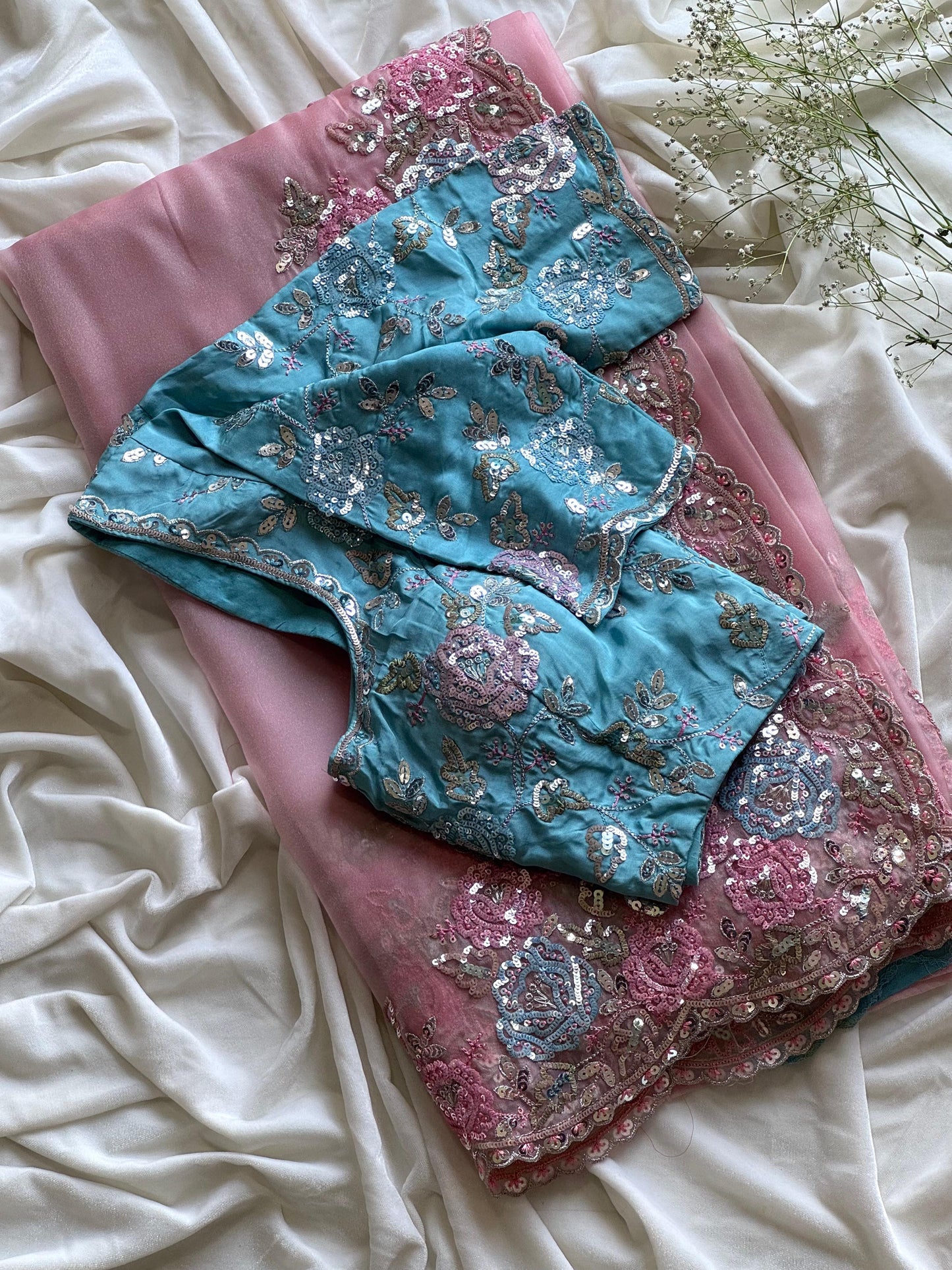 Aasmani Gulab Luxe Saree