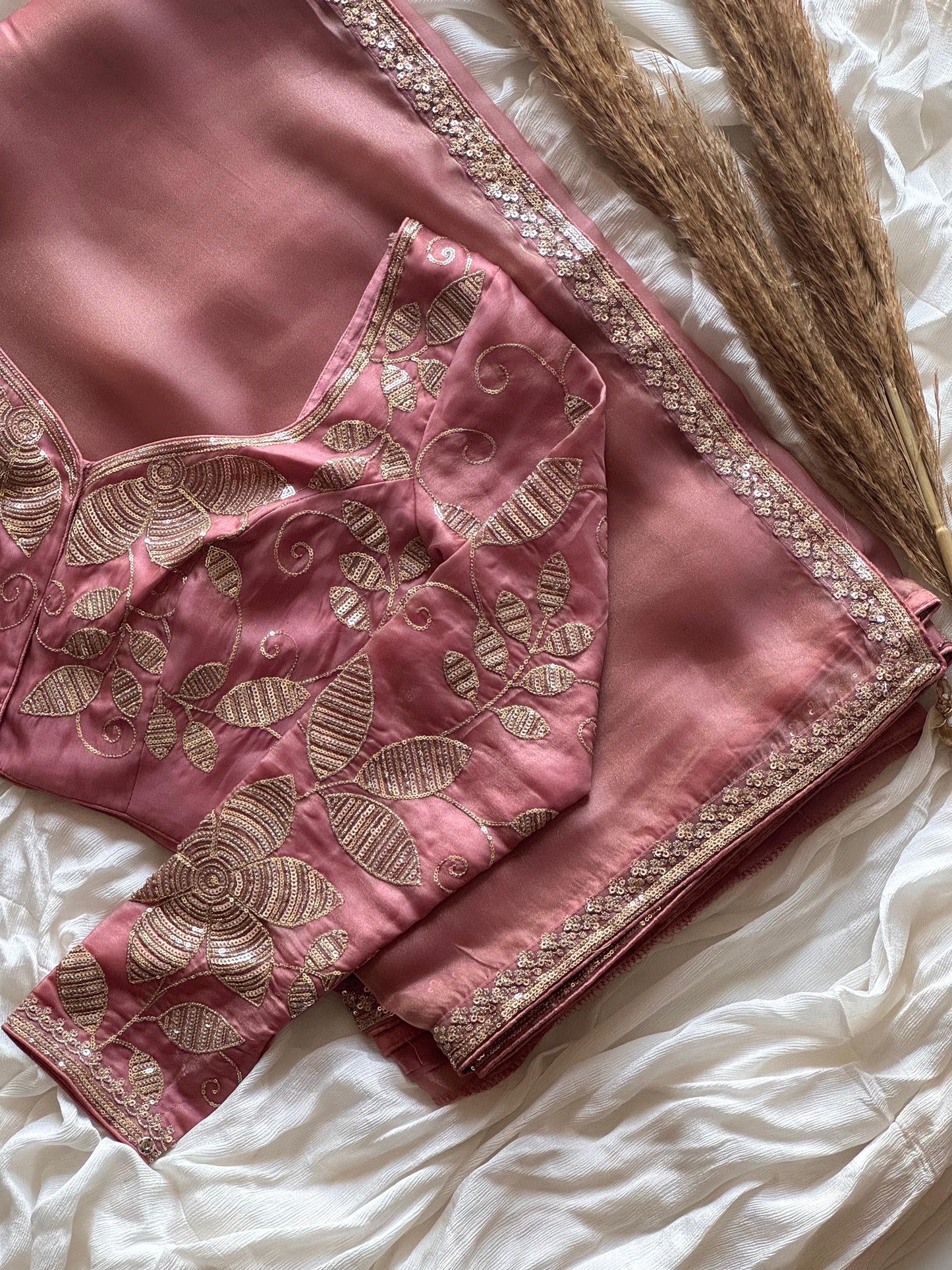 Raanisaa tissue Saree
