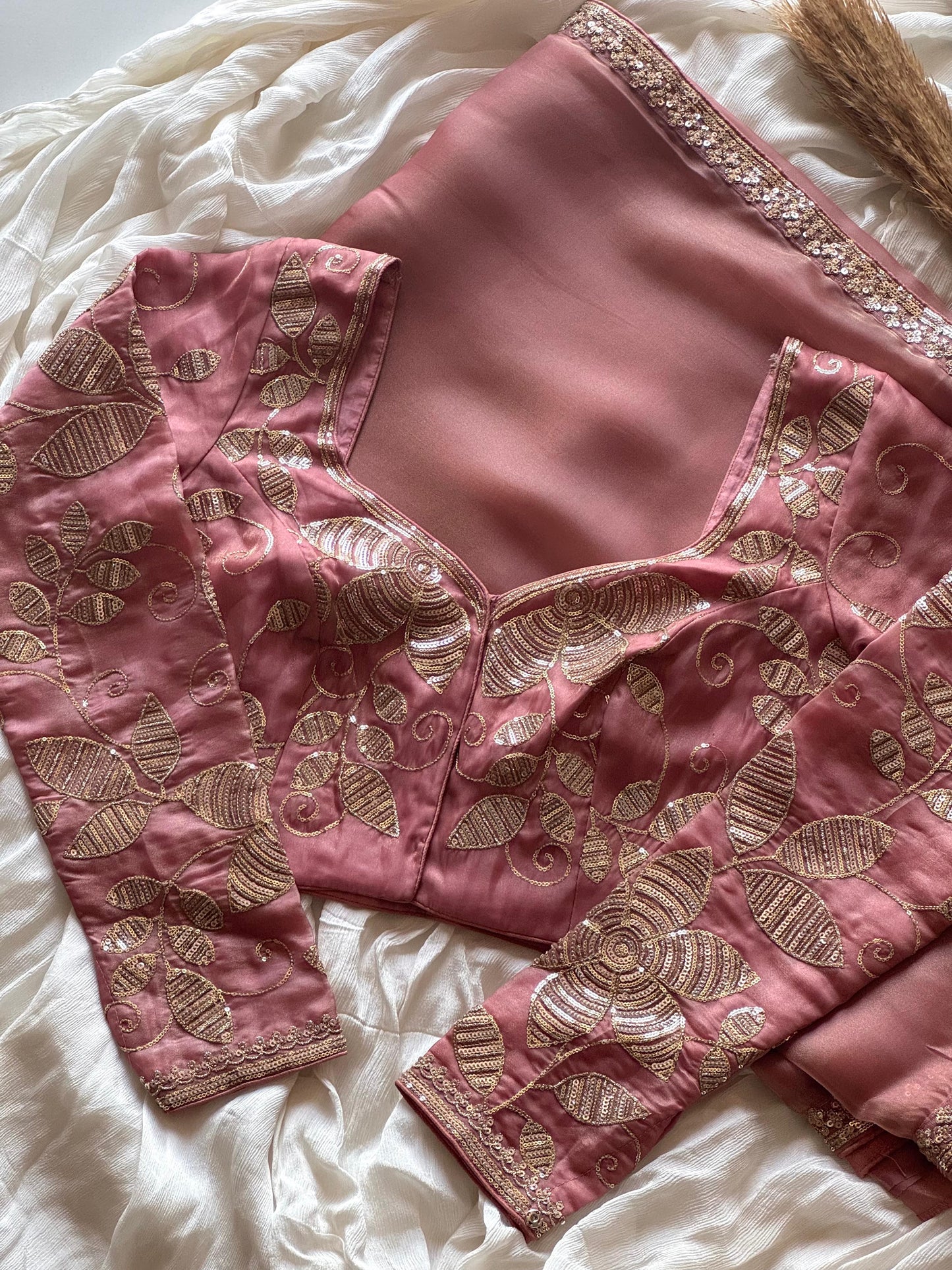 Raanisaa tissue Saree