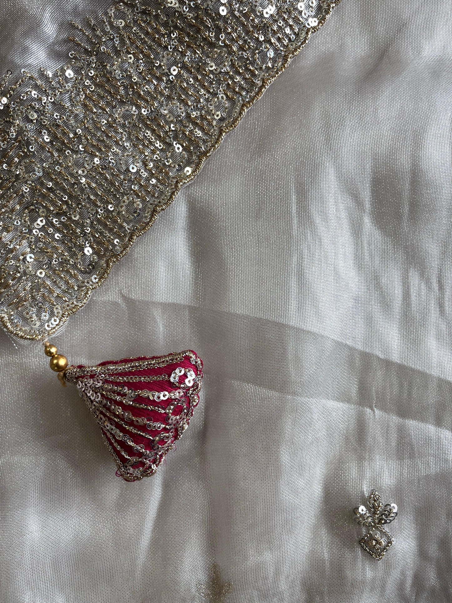 Mridulaa Embellished Saree