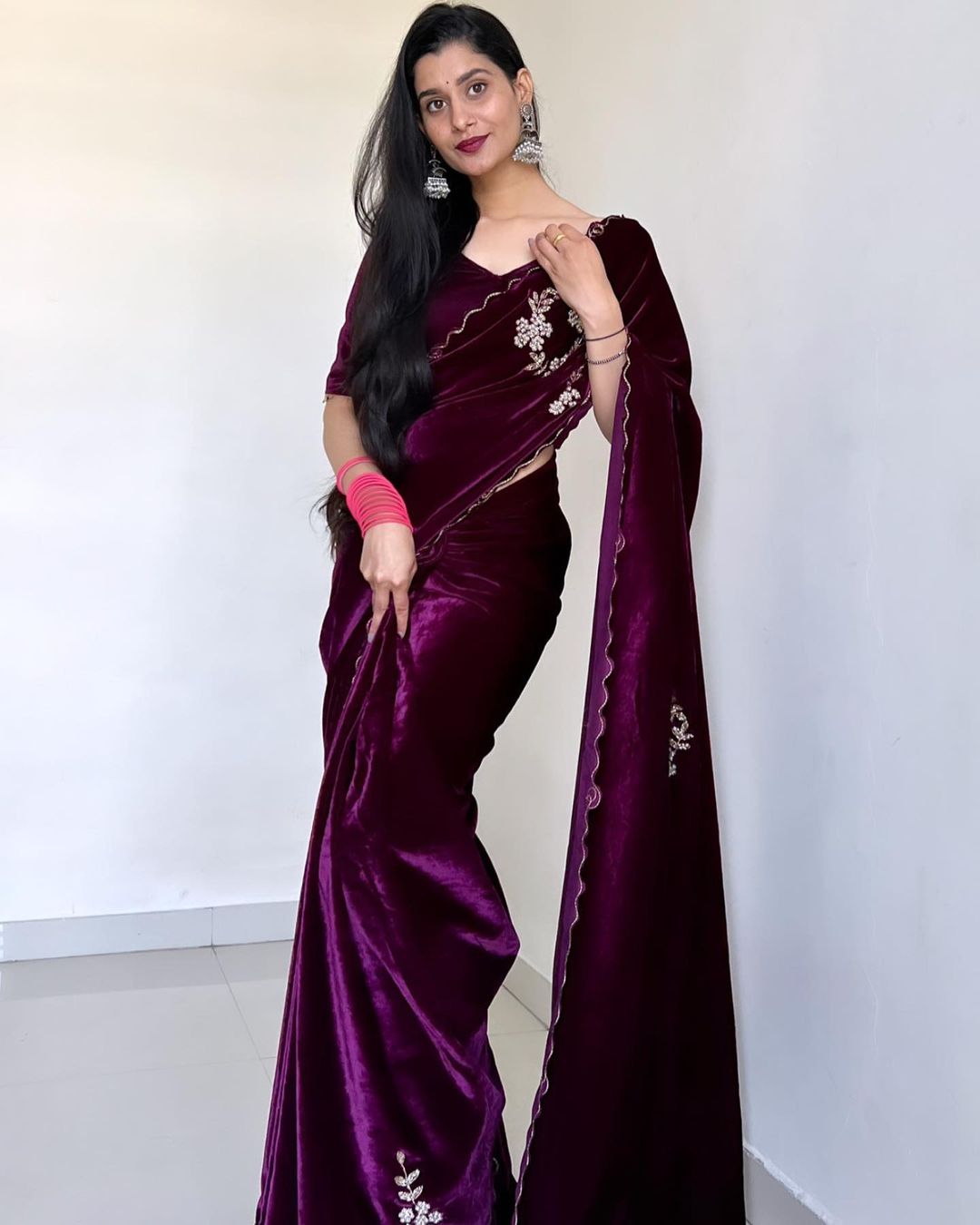 Taasha Luxe Velvet Saree
