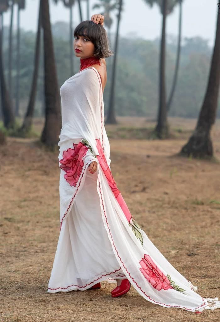 Rosette Linen Saree