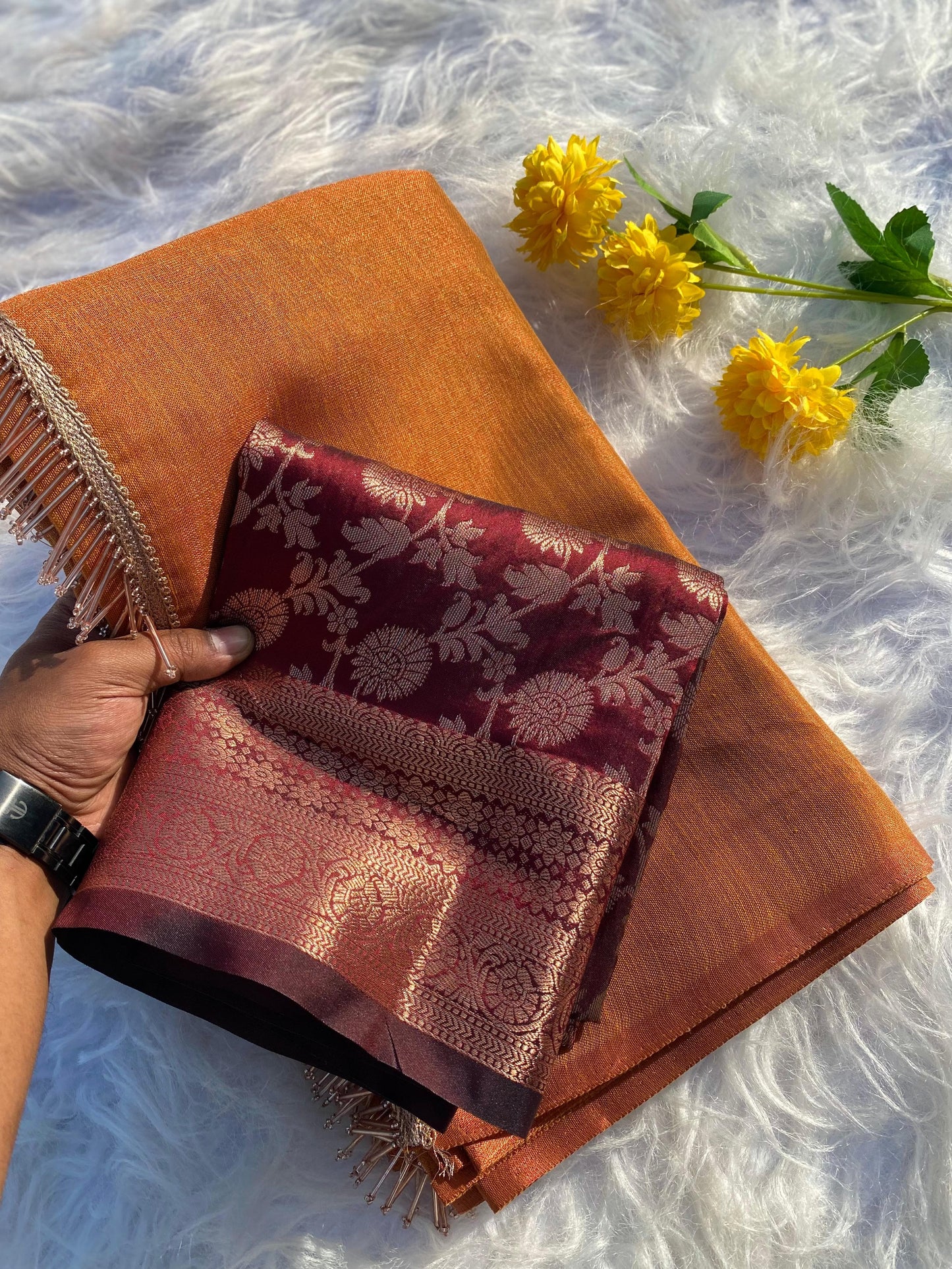 Deeksha Linen Tissue Saree