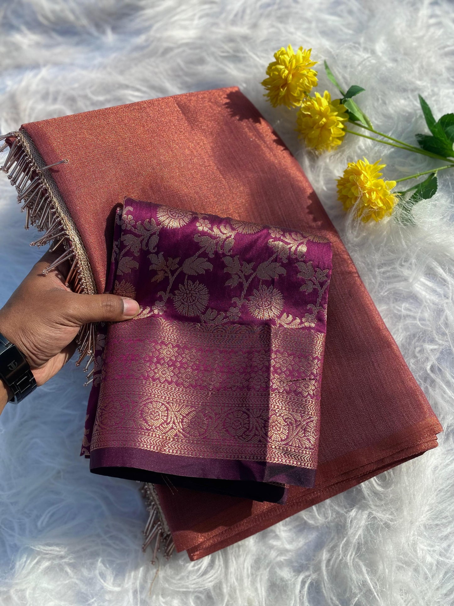 Deeksha Linen Tissue Saree