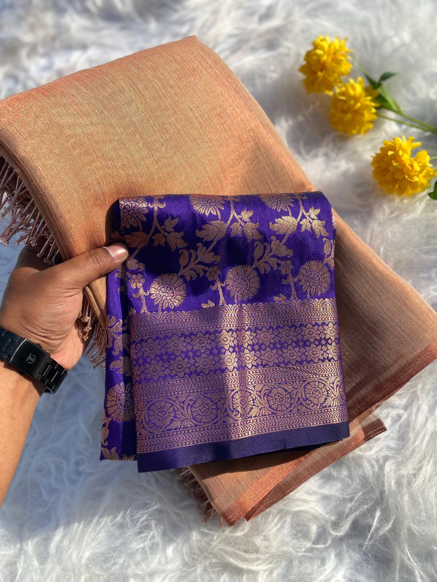 Deeksha Linen Tissue Saree