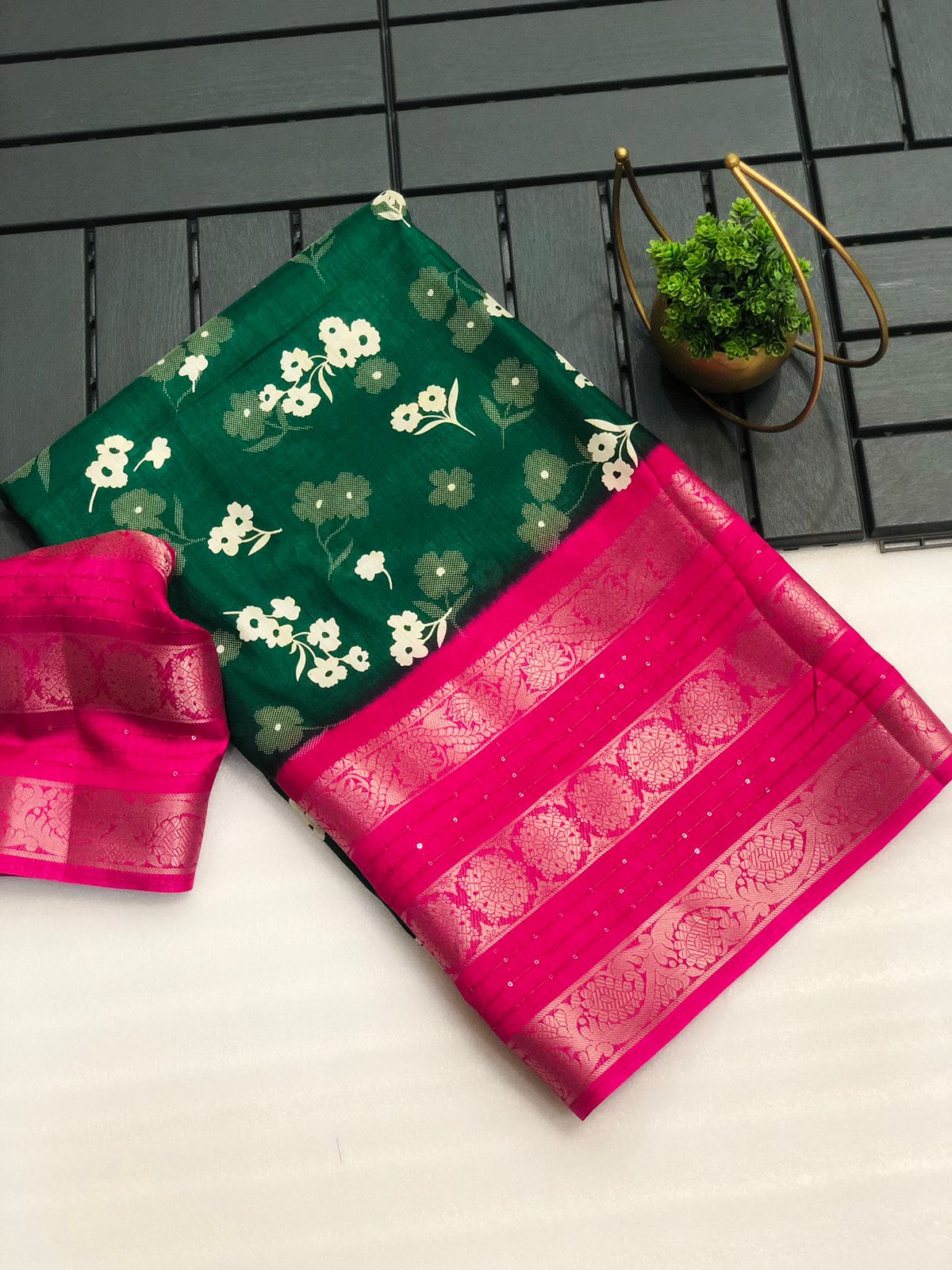 Gulkand Saree