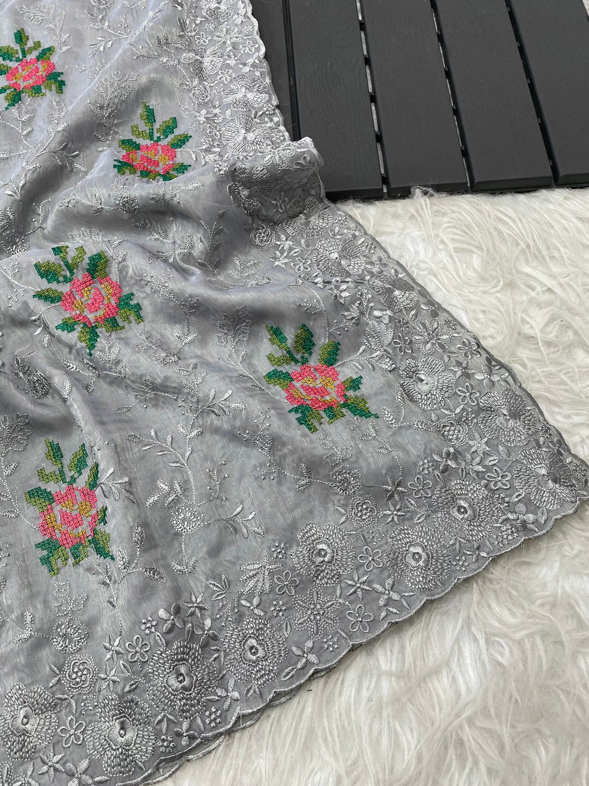 Zareen Saree-(Grey)
