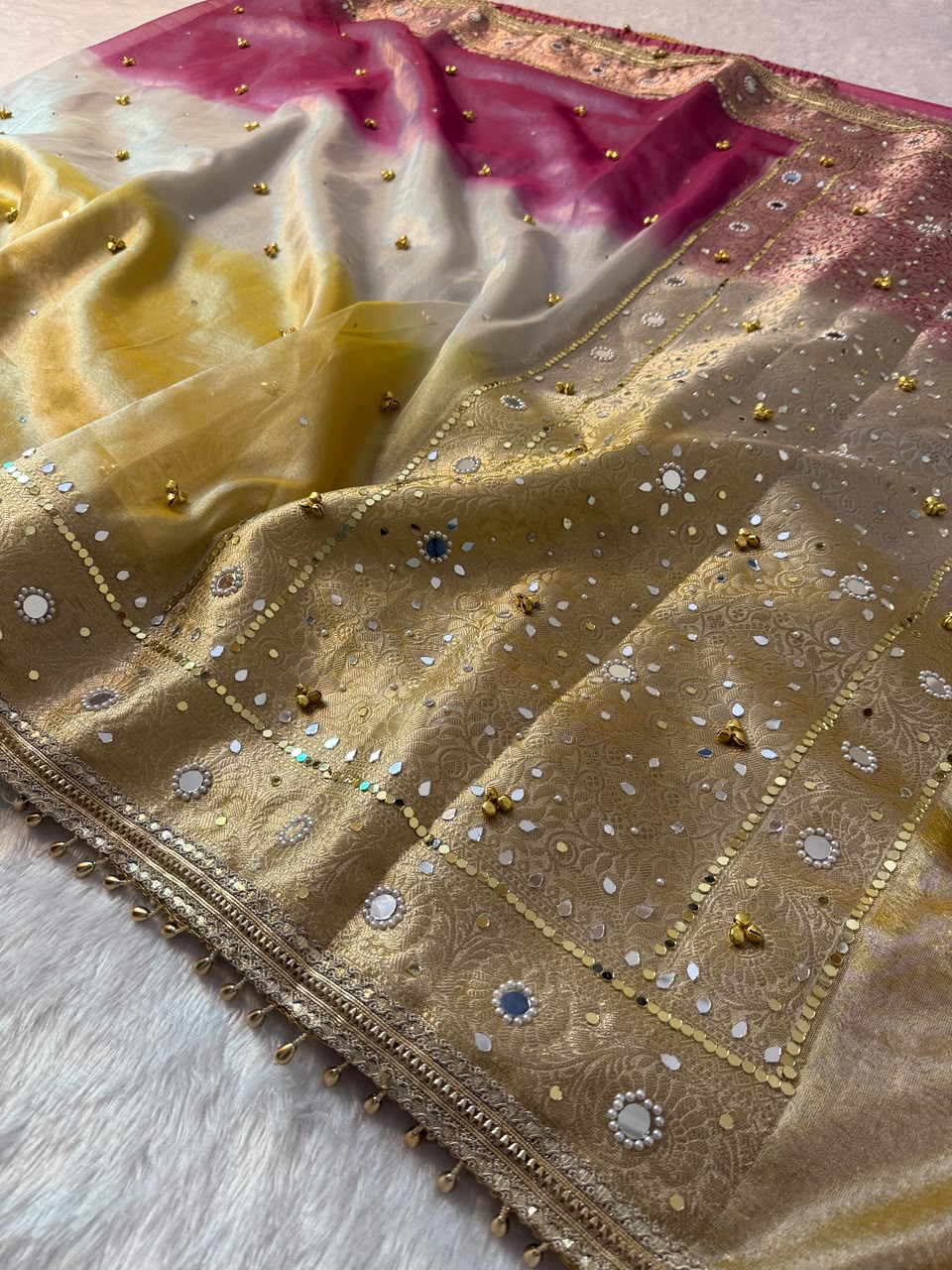 Noorani Ghungroo×Mirror work Saree