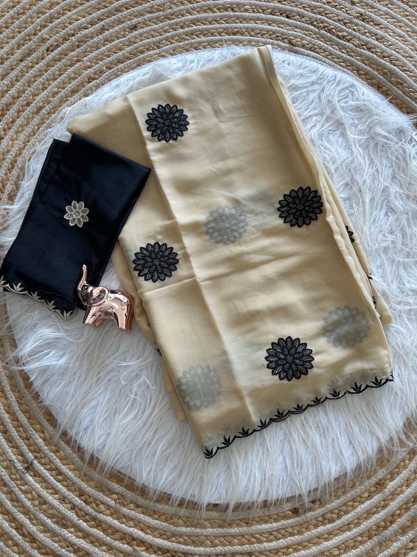 Blooming grace Saree