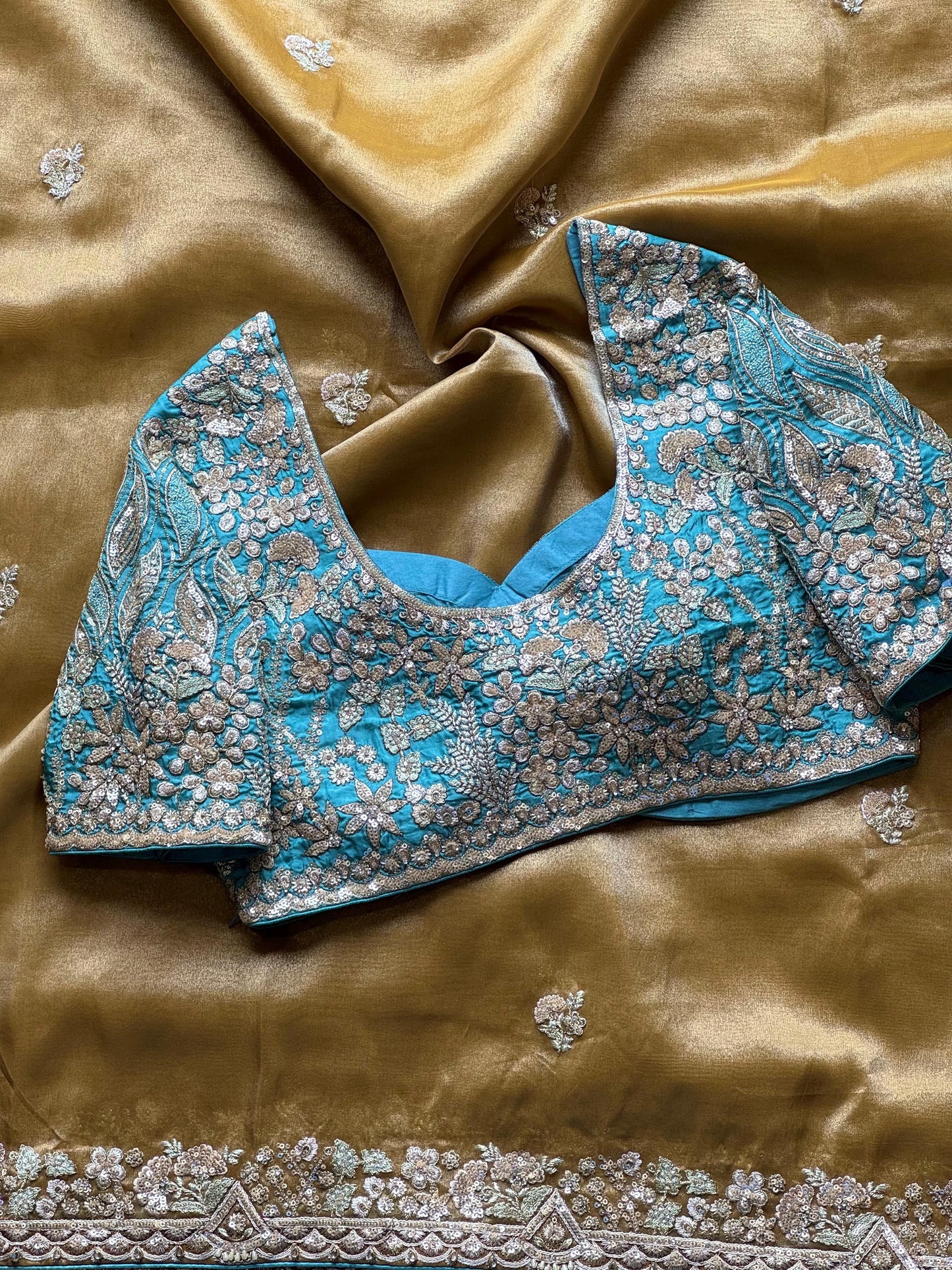 Royal Firoza Saree