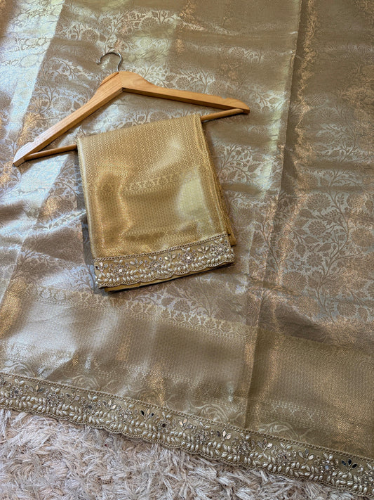 Gulnaar charm Saree
