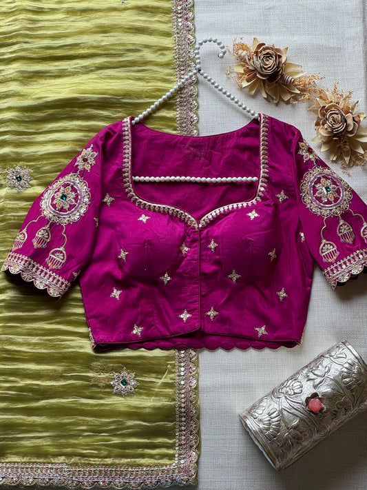 Gulrukh Luxe Saree