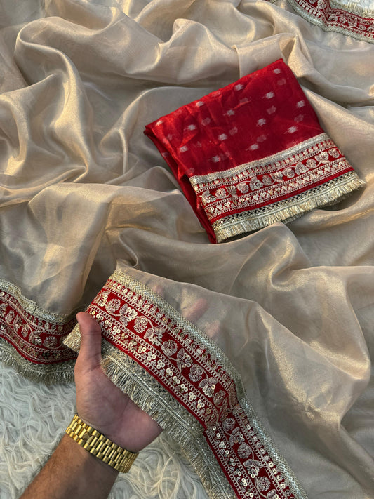 Ruhani Gulab Saree