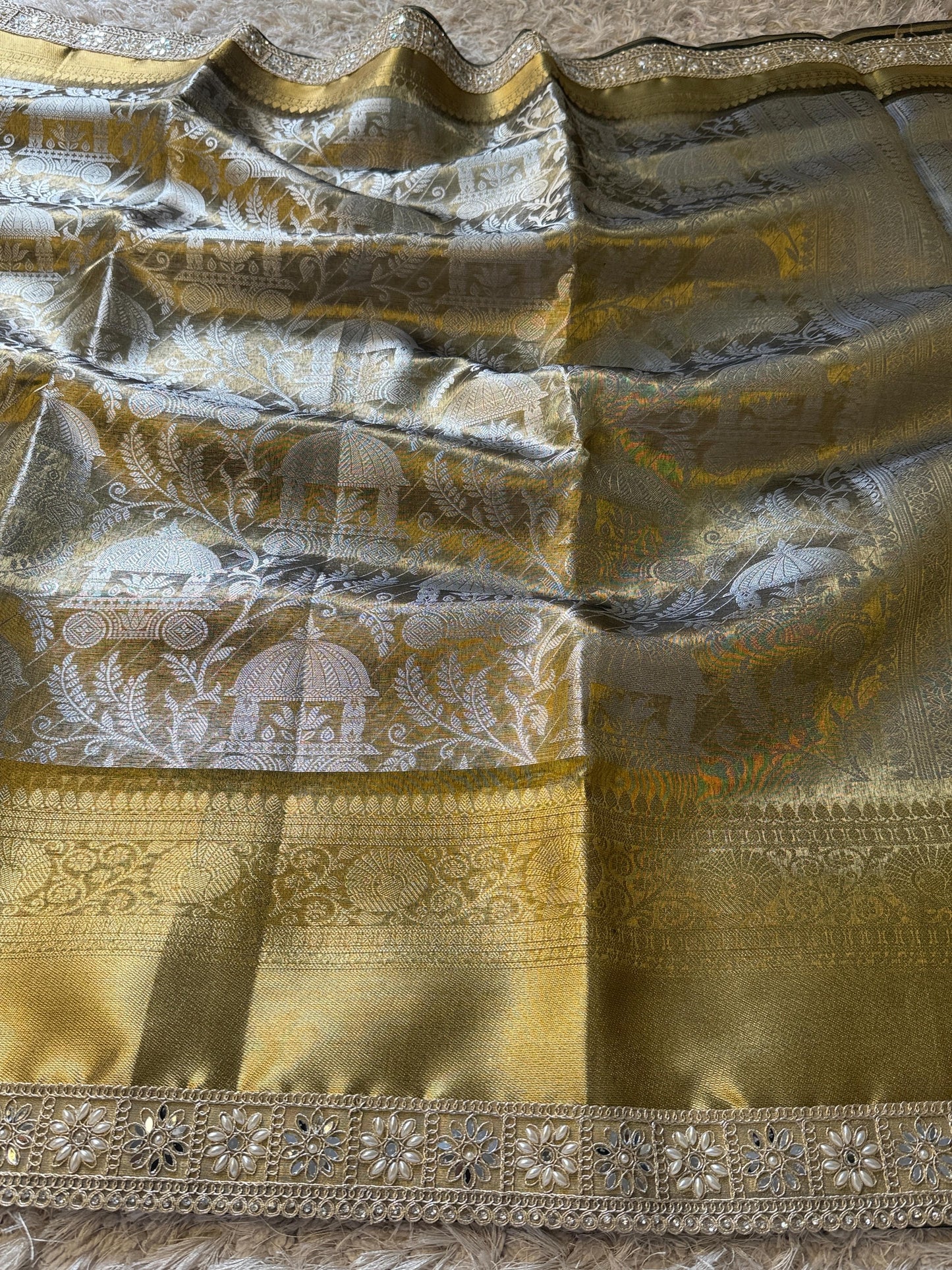 Aura of Gold Saree