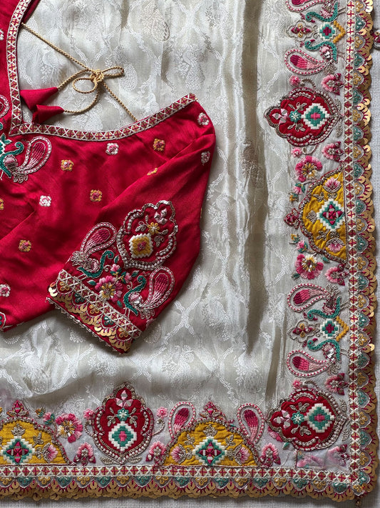 Shamaya Luxe Saree(Ivory)