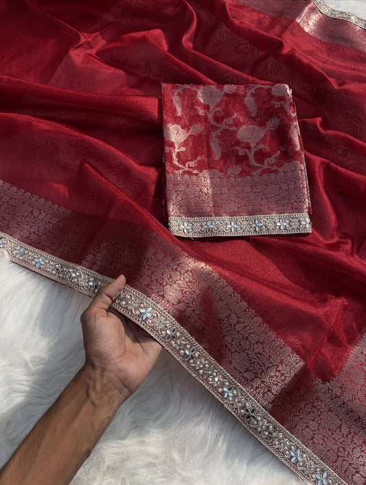 Laal Saajh Saree