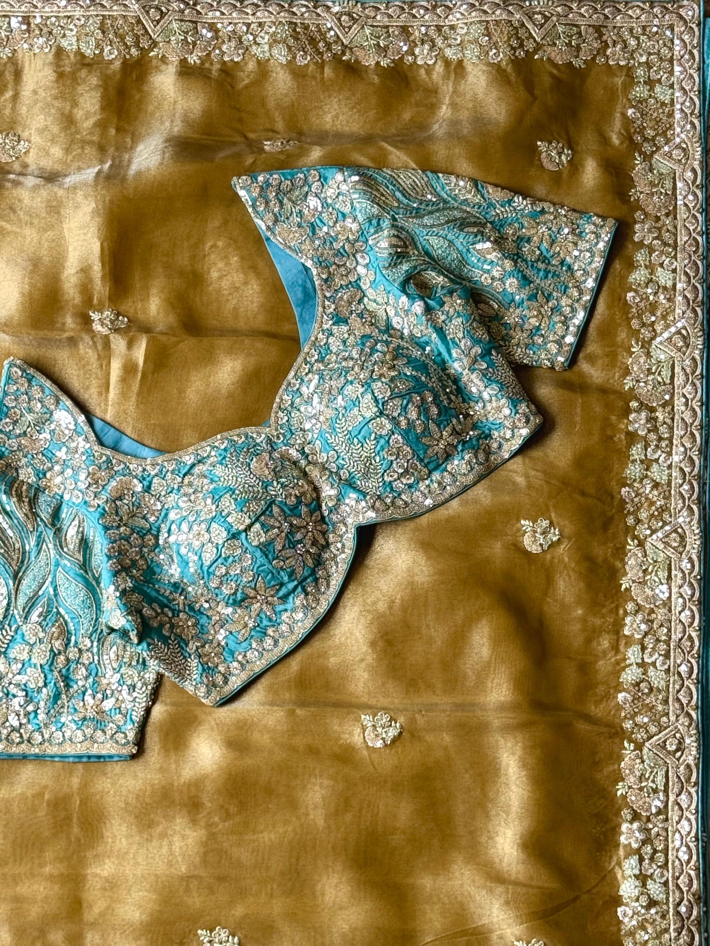 Royal Firoza Saree