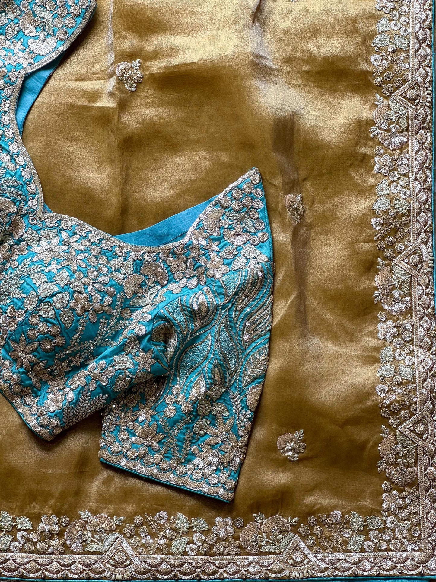 Royal Firoza Saree