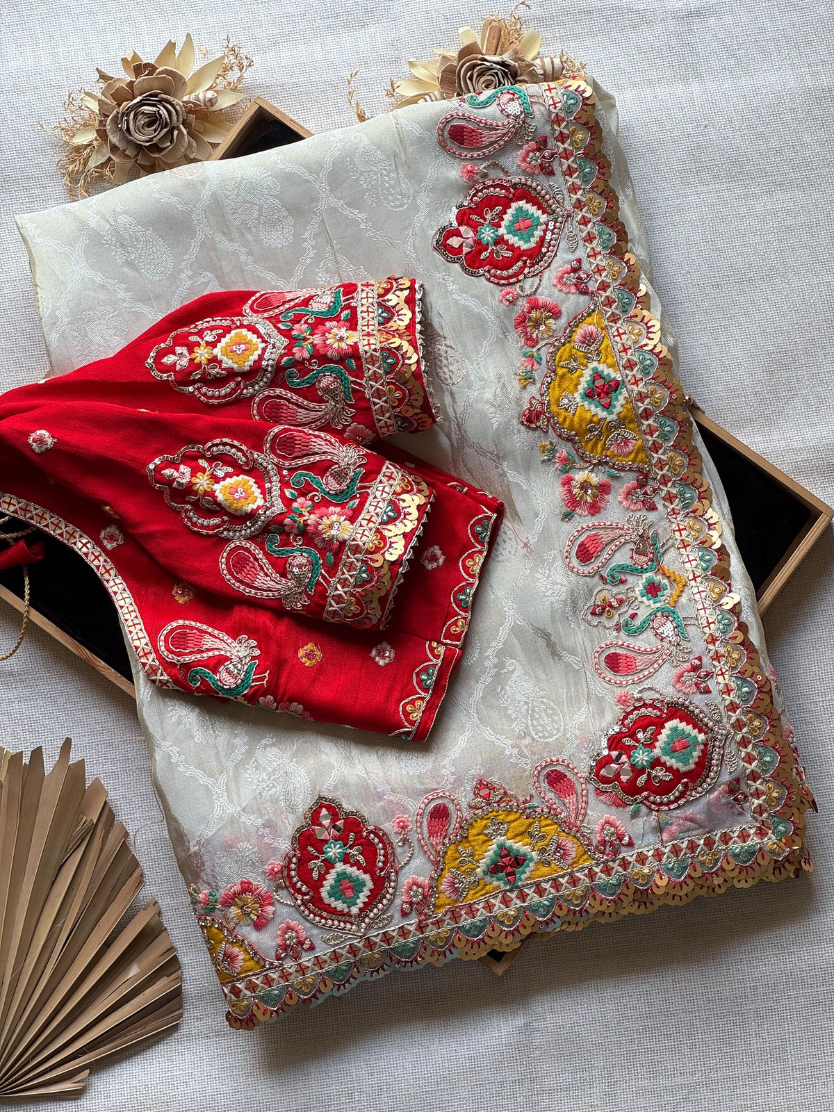 Shamaya Luxe Saree(Ivory)