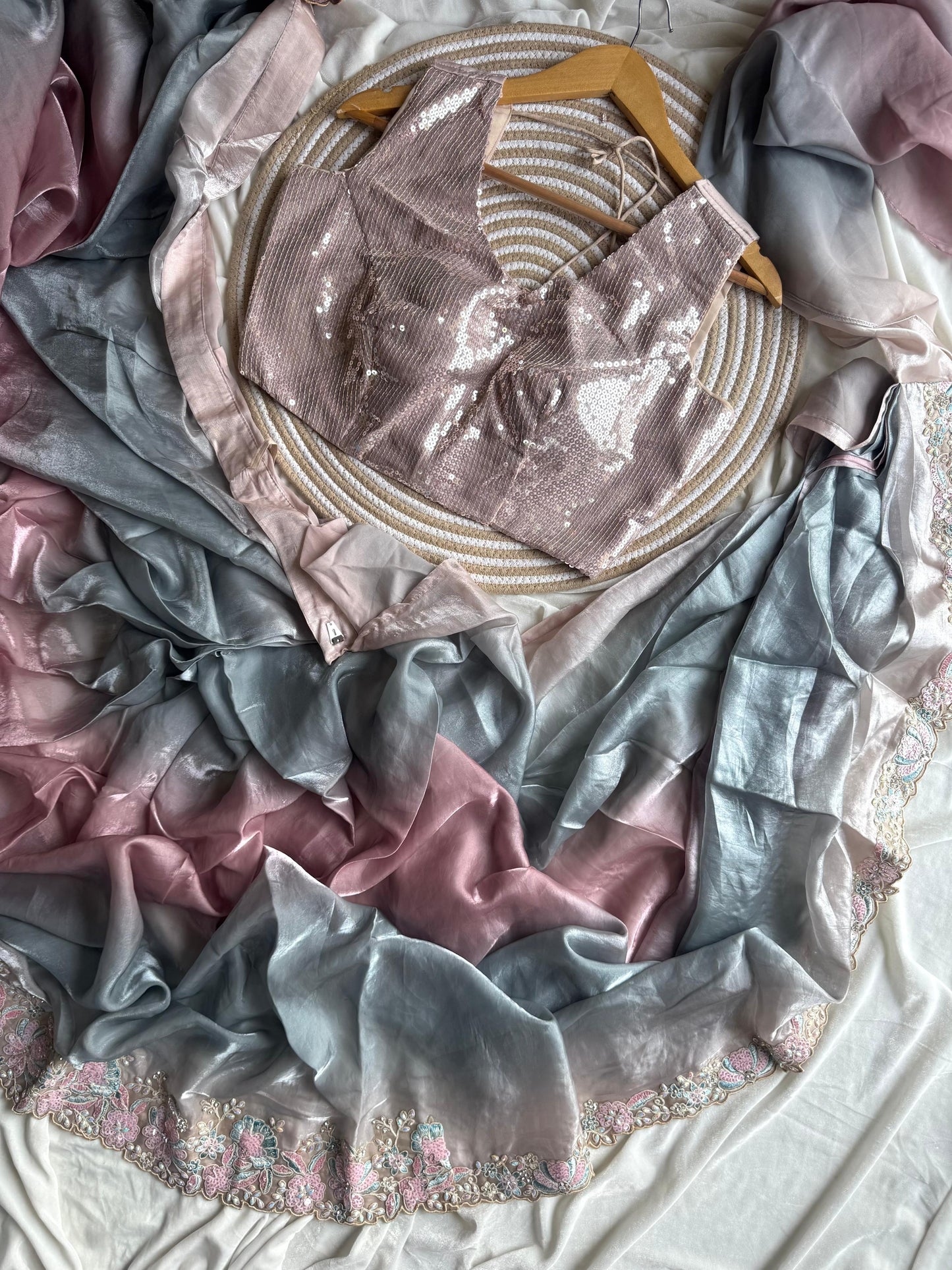 Ishq-e-Pastel Saree(Ready to wear)