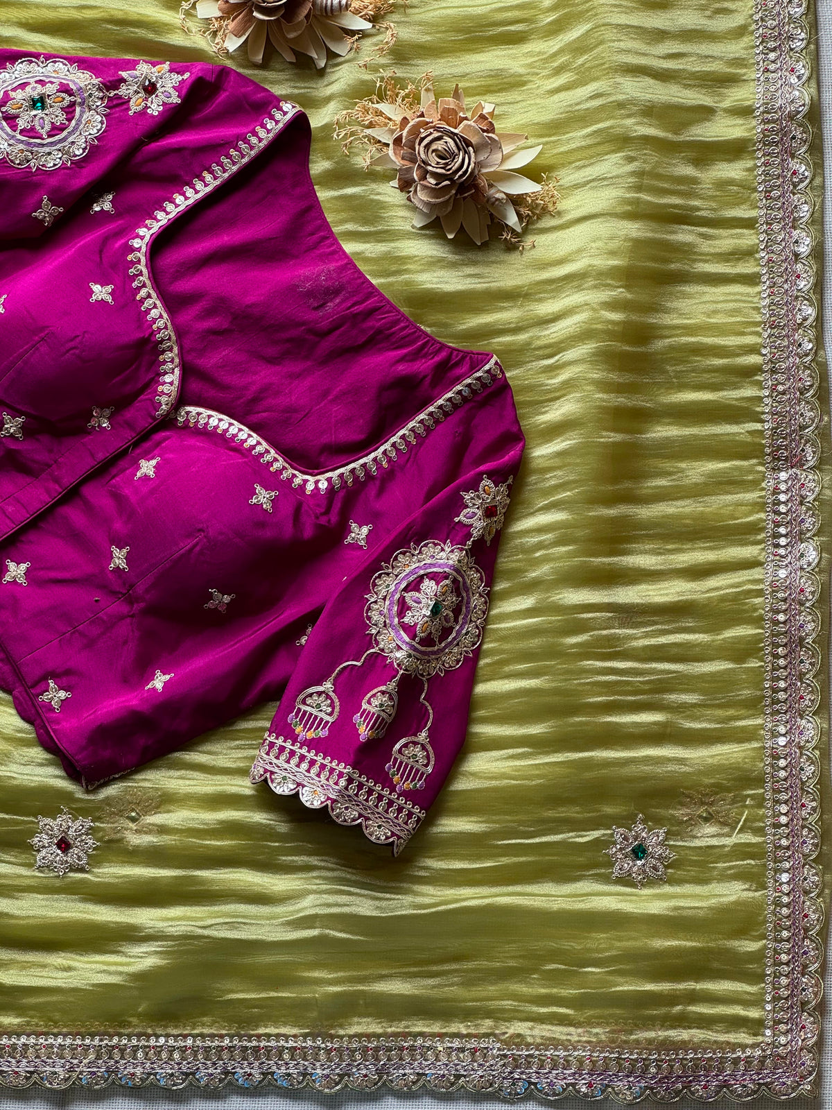 Gulrukh Luxe Saree
