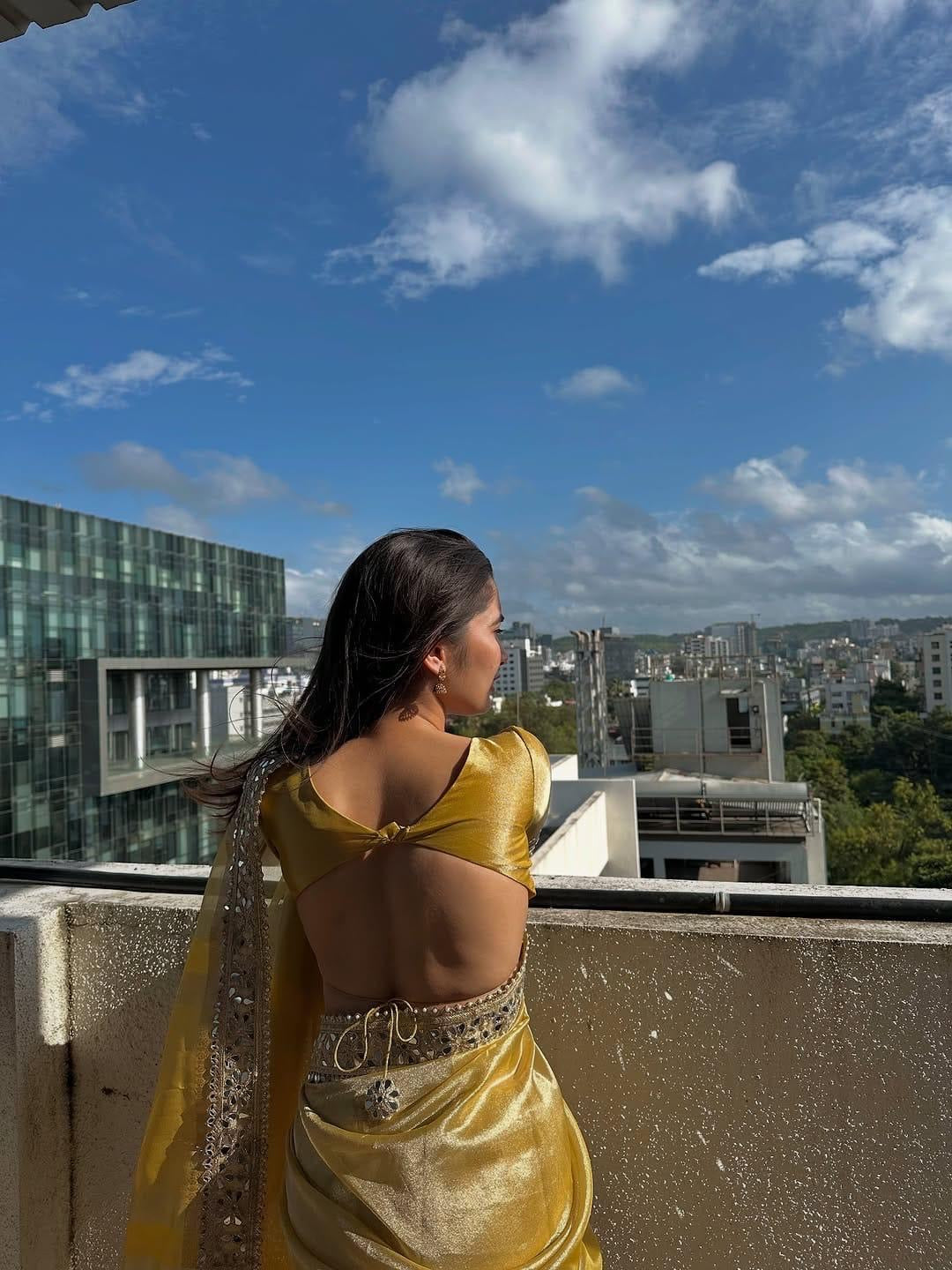 Meher Gold Saree