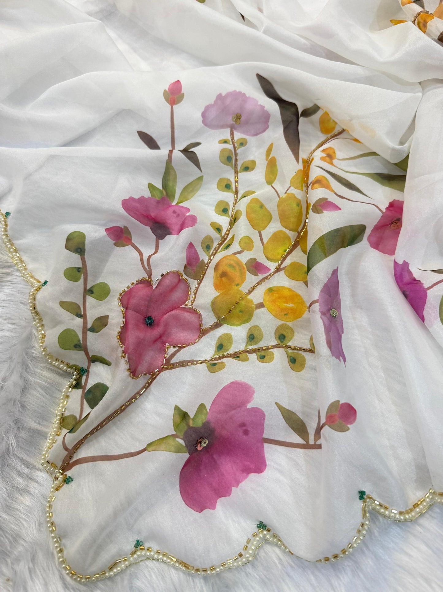 Soft Gardenia Saree(white)