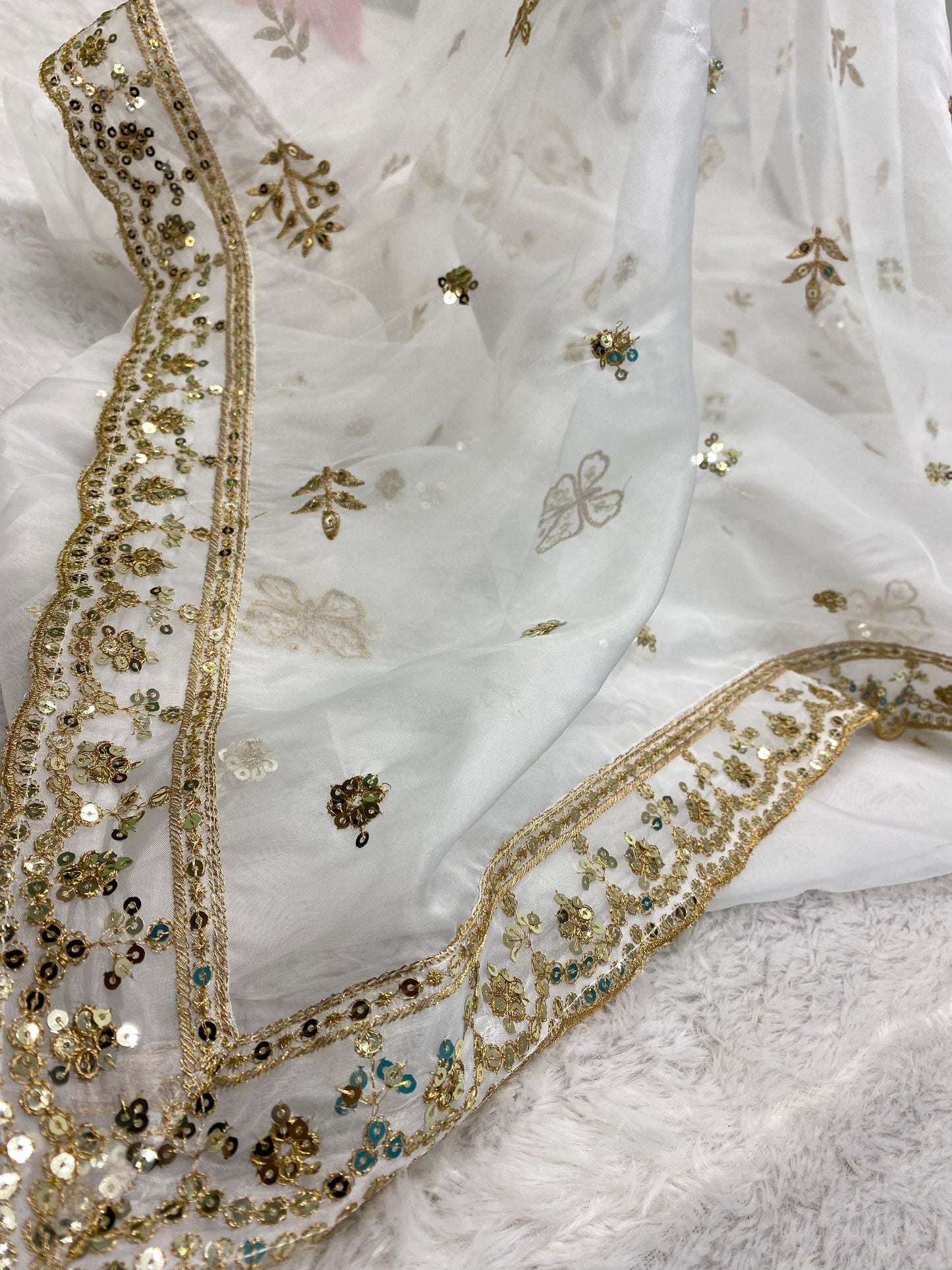 Aurelius(Alia's Wedding Saree Inspired)