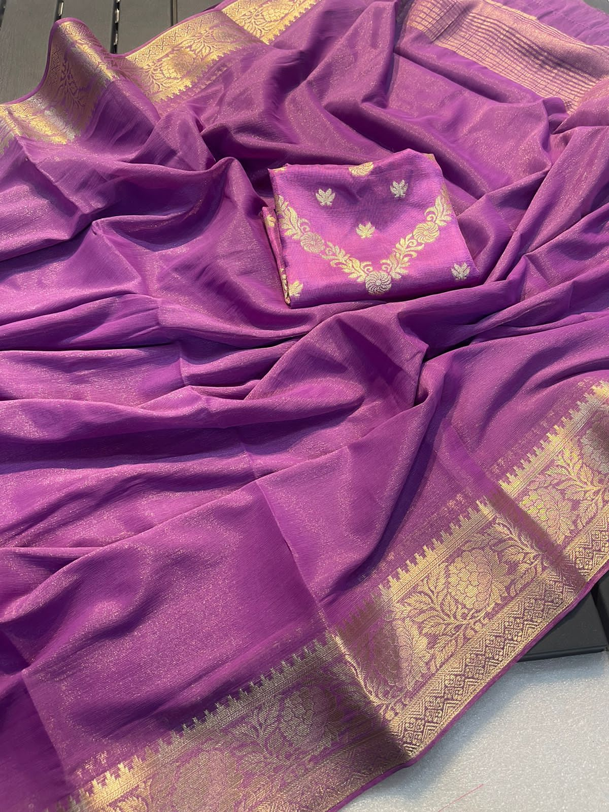 Danica Zari weaving Chiffon Saree